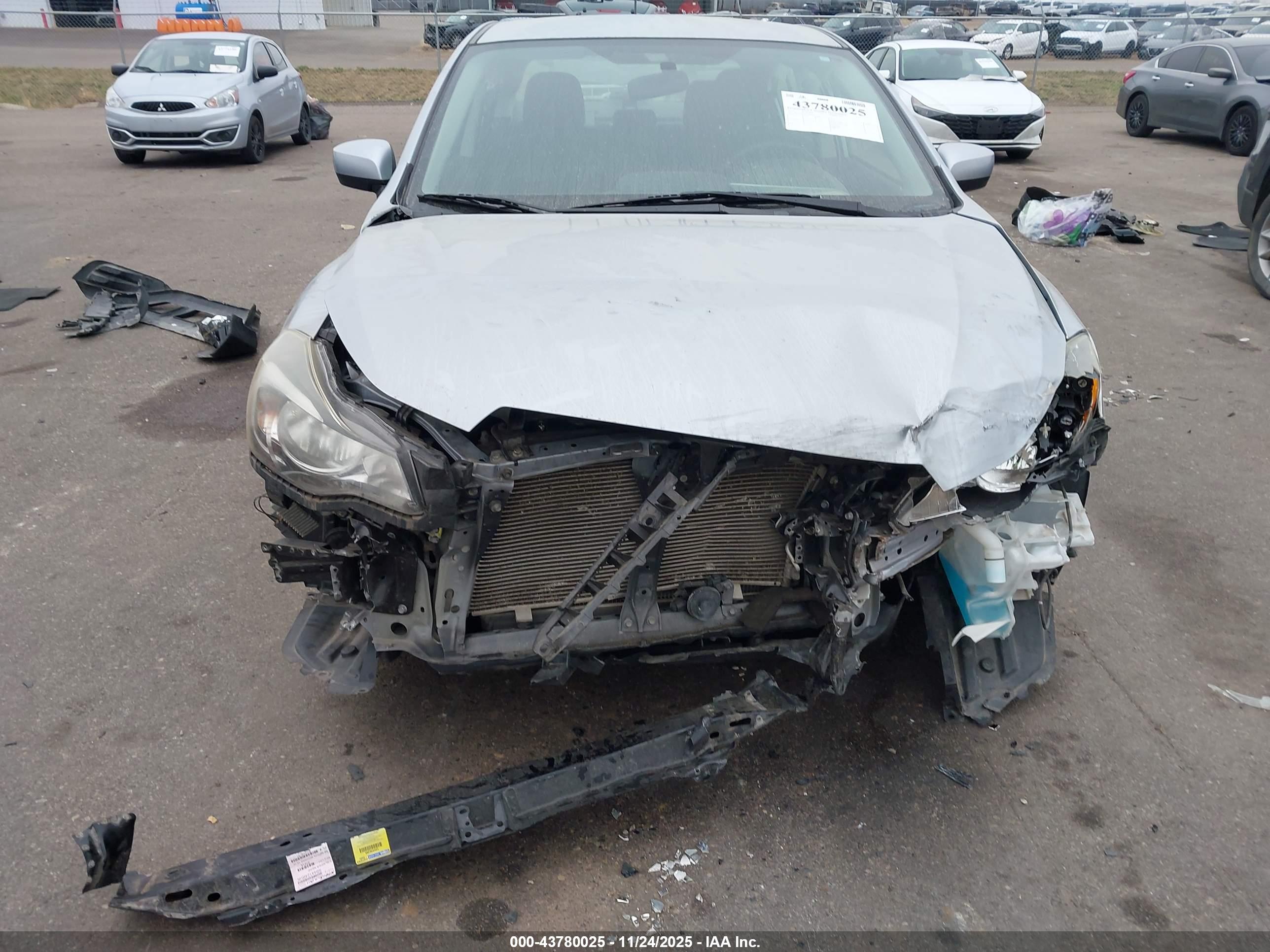 SUBARU IMPREZA image 6