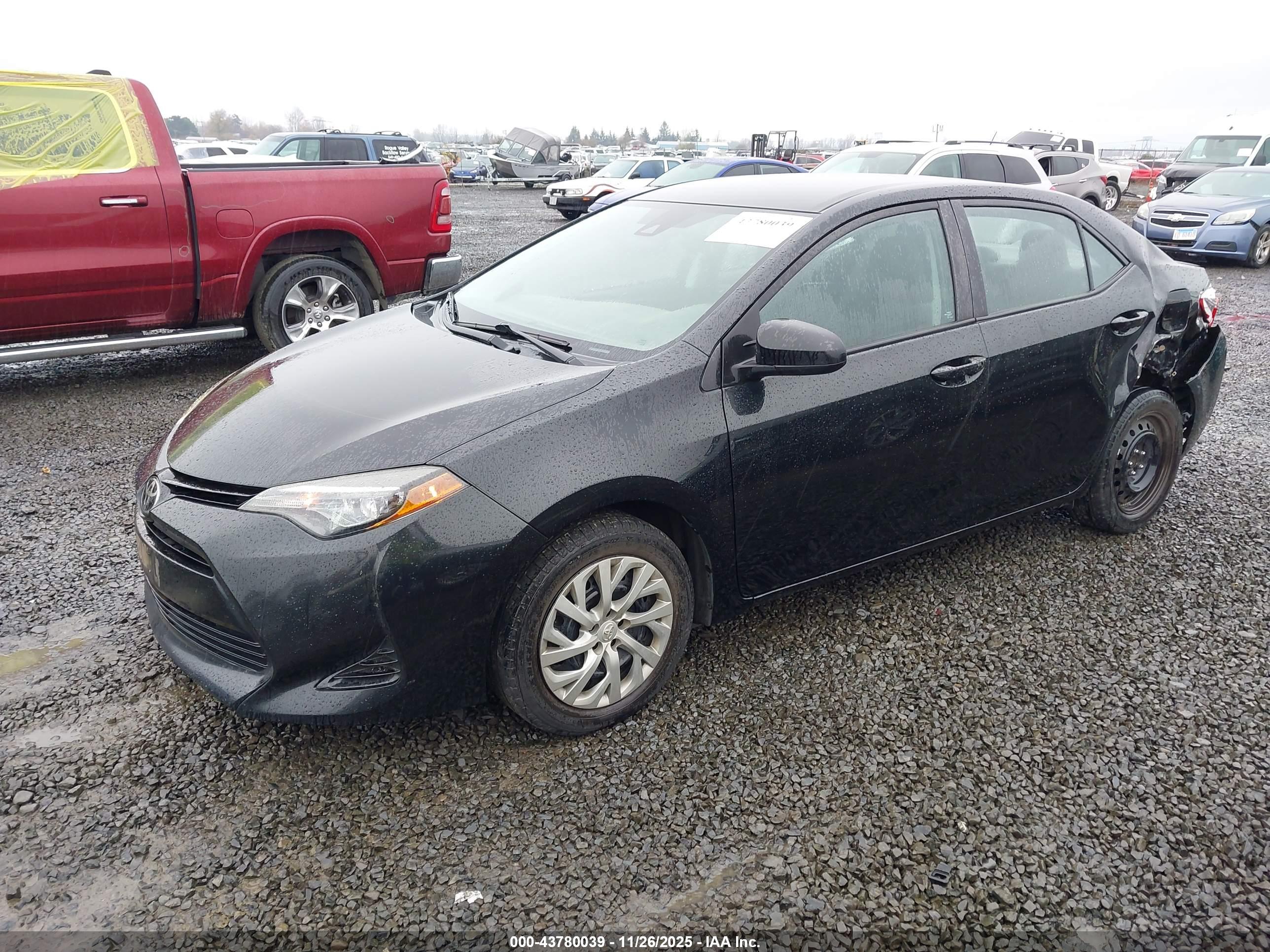 TOYOTA COROLLA image 2