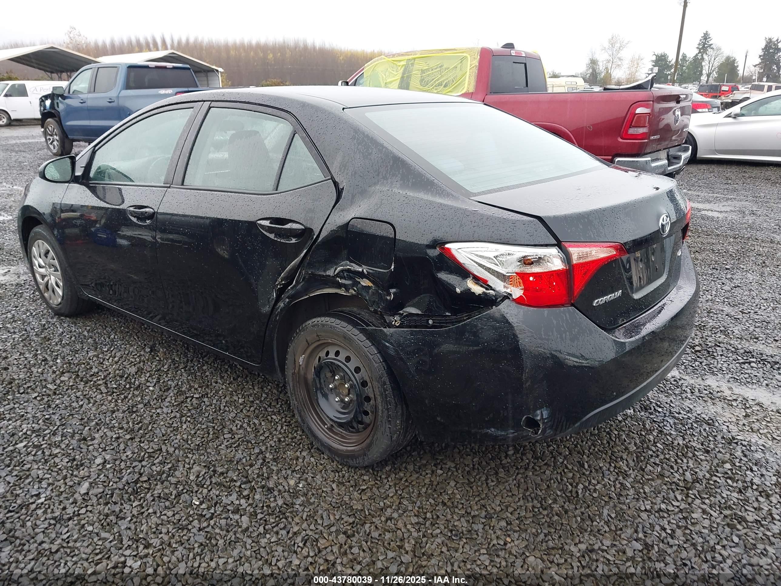 TOYOTA COROLLA image 3