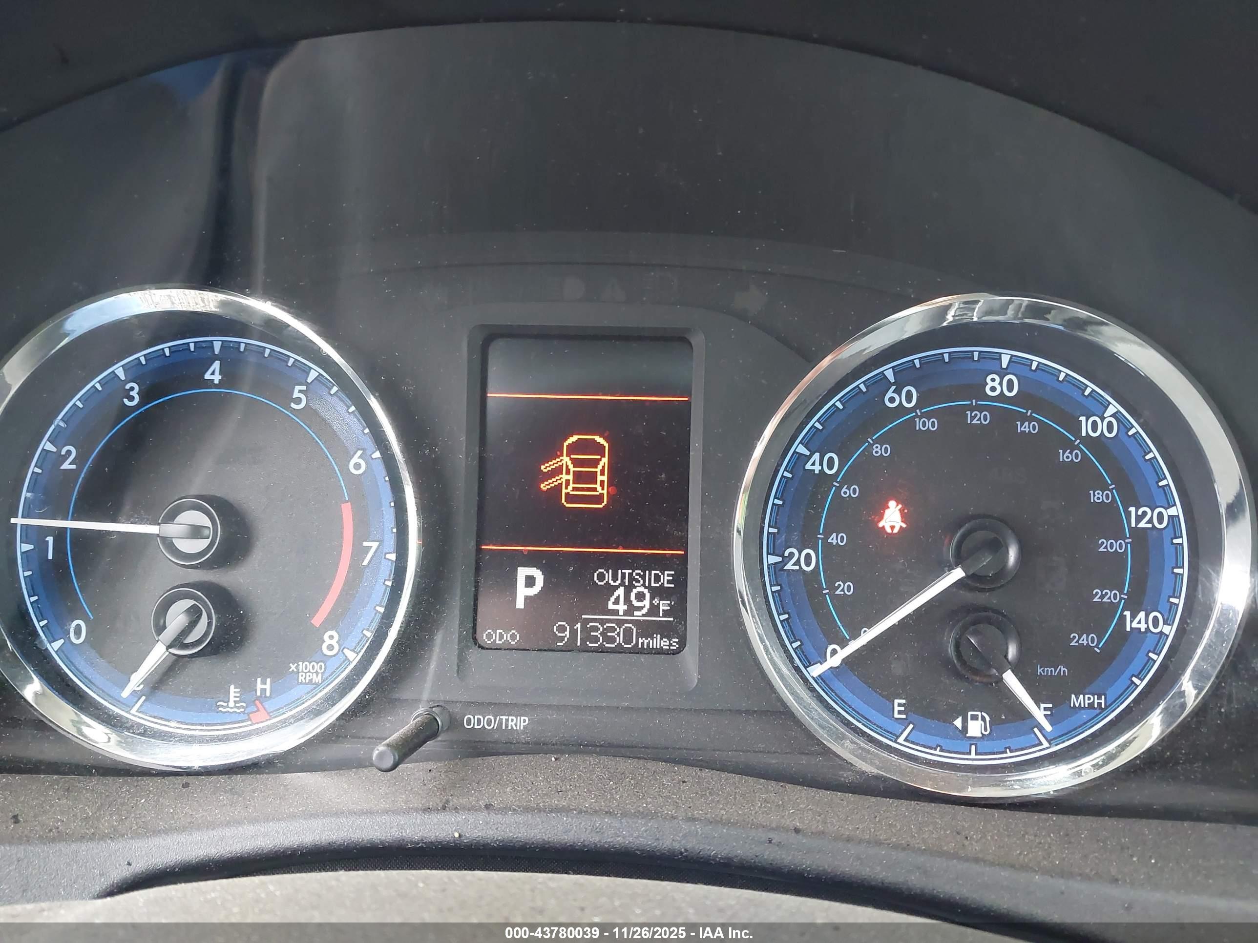 TOYOTA COROLLA image 7