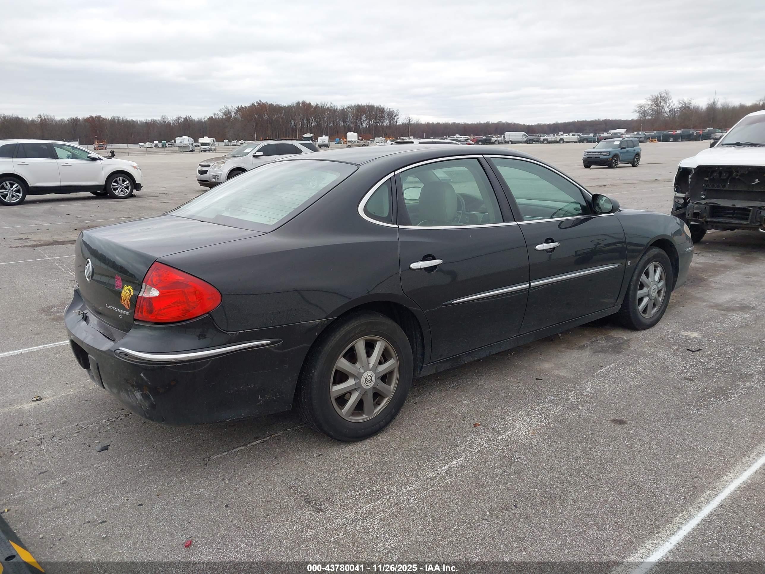 BUICK LACROSSE image 4