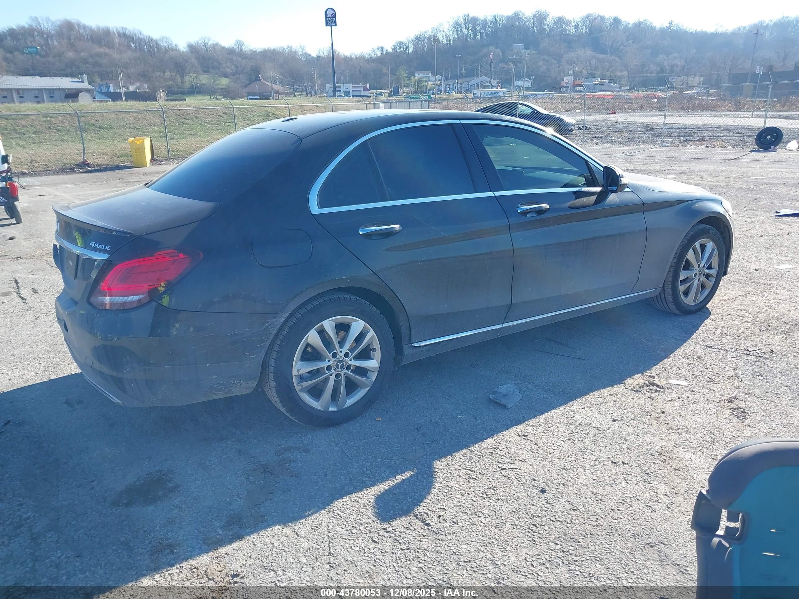 MERCEDES-BENZ C image 4