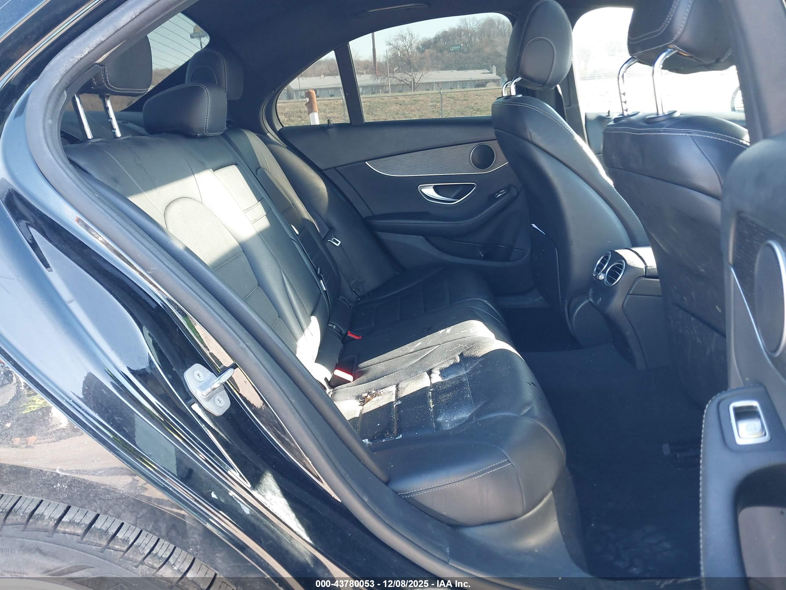 MERCEDES-BENZ C image 8