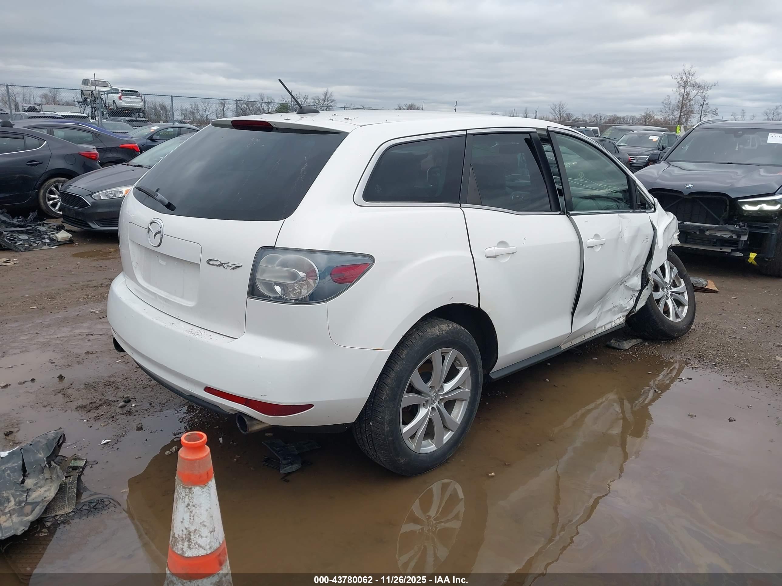 MAZDA CX-7 image 4