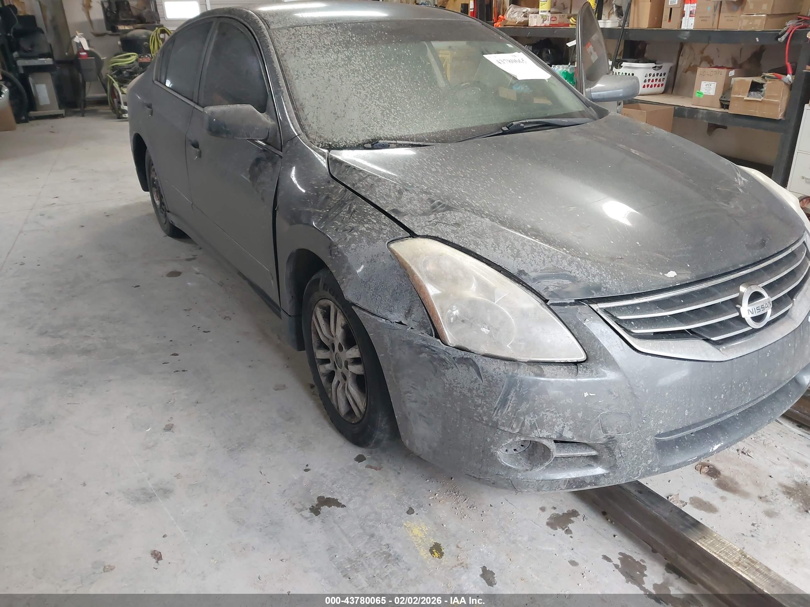 NISSAN ALTIMA image 6