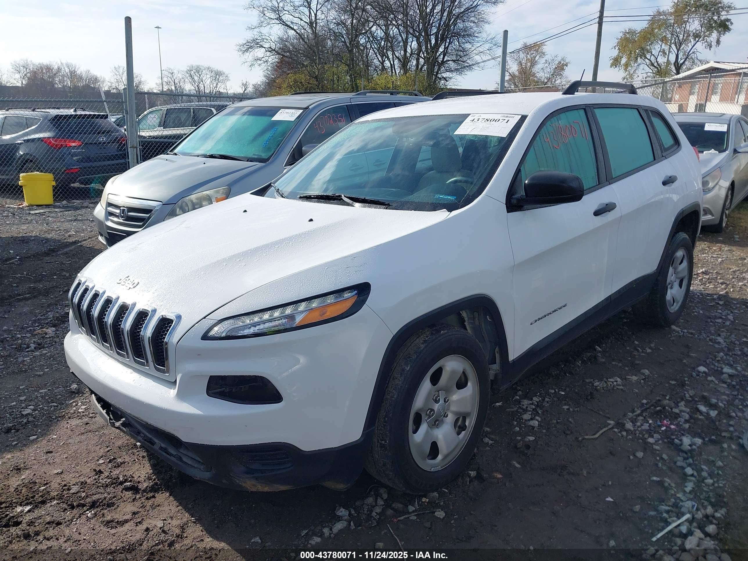 JEEP CHEROKEE image 2