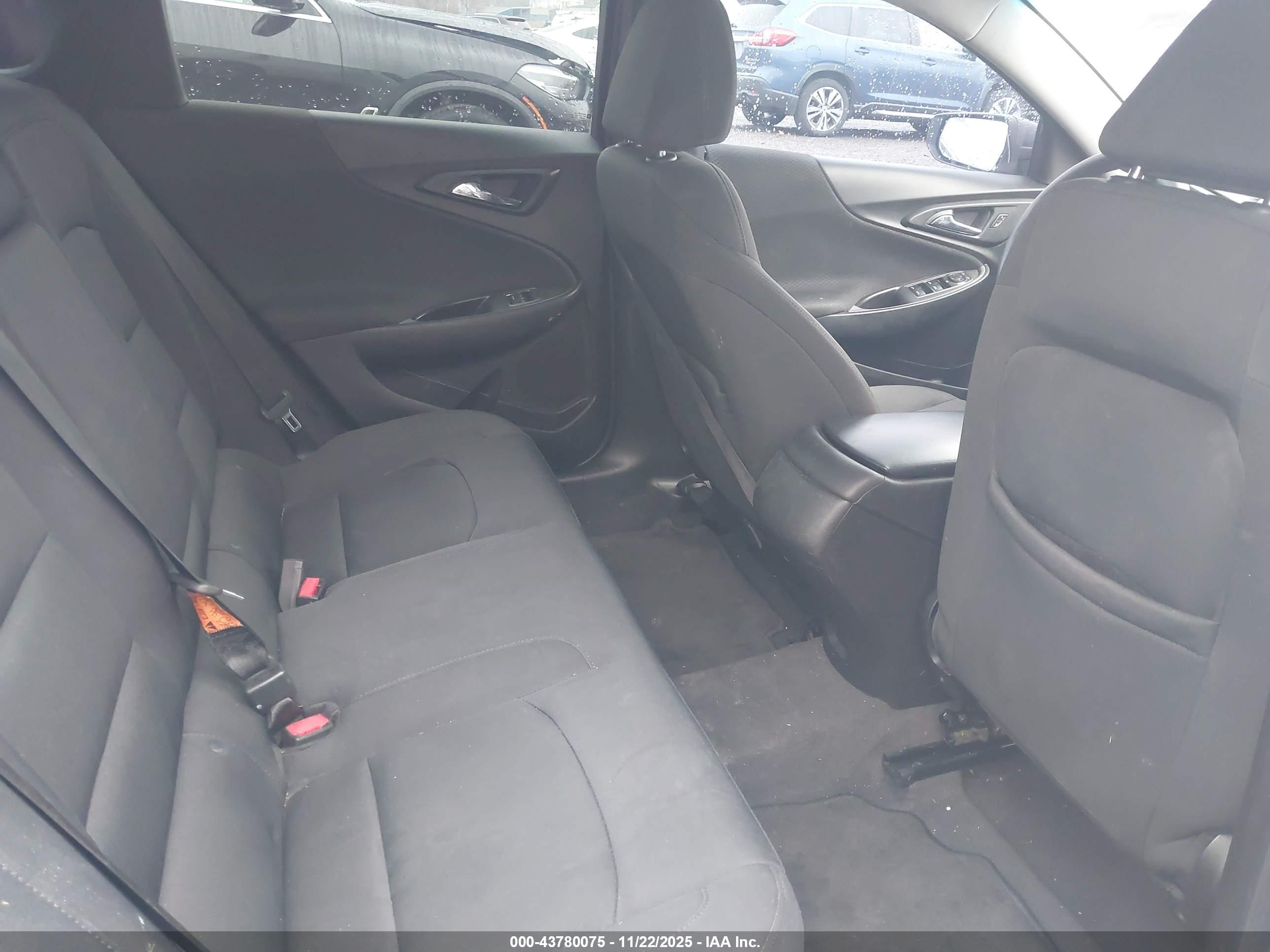 CHEVROLET MALIBU image 8