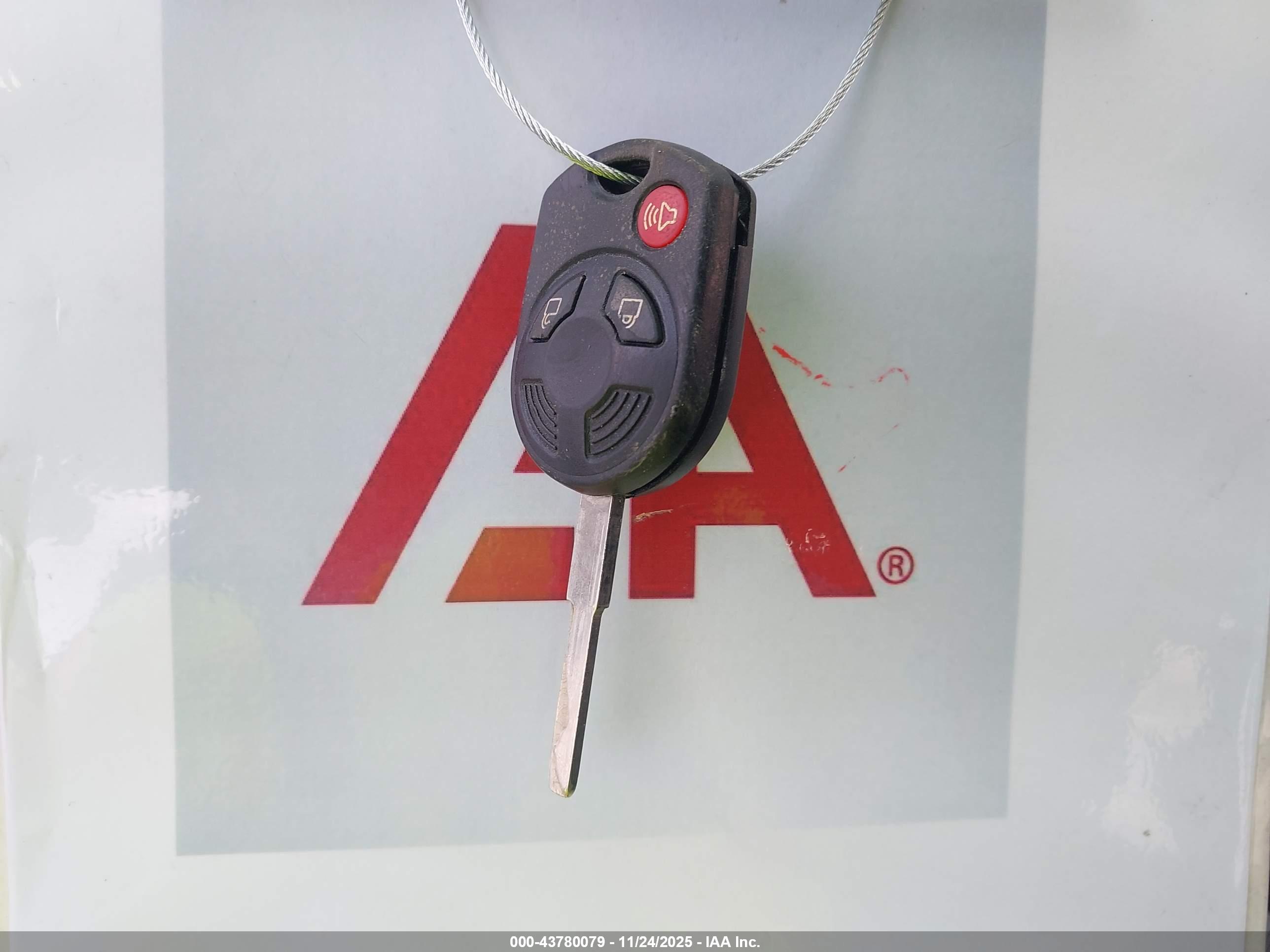 FORD ESCAPE image 11