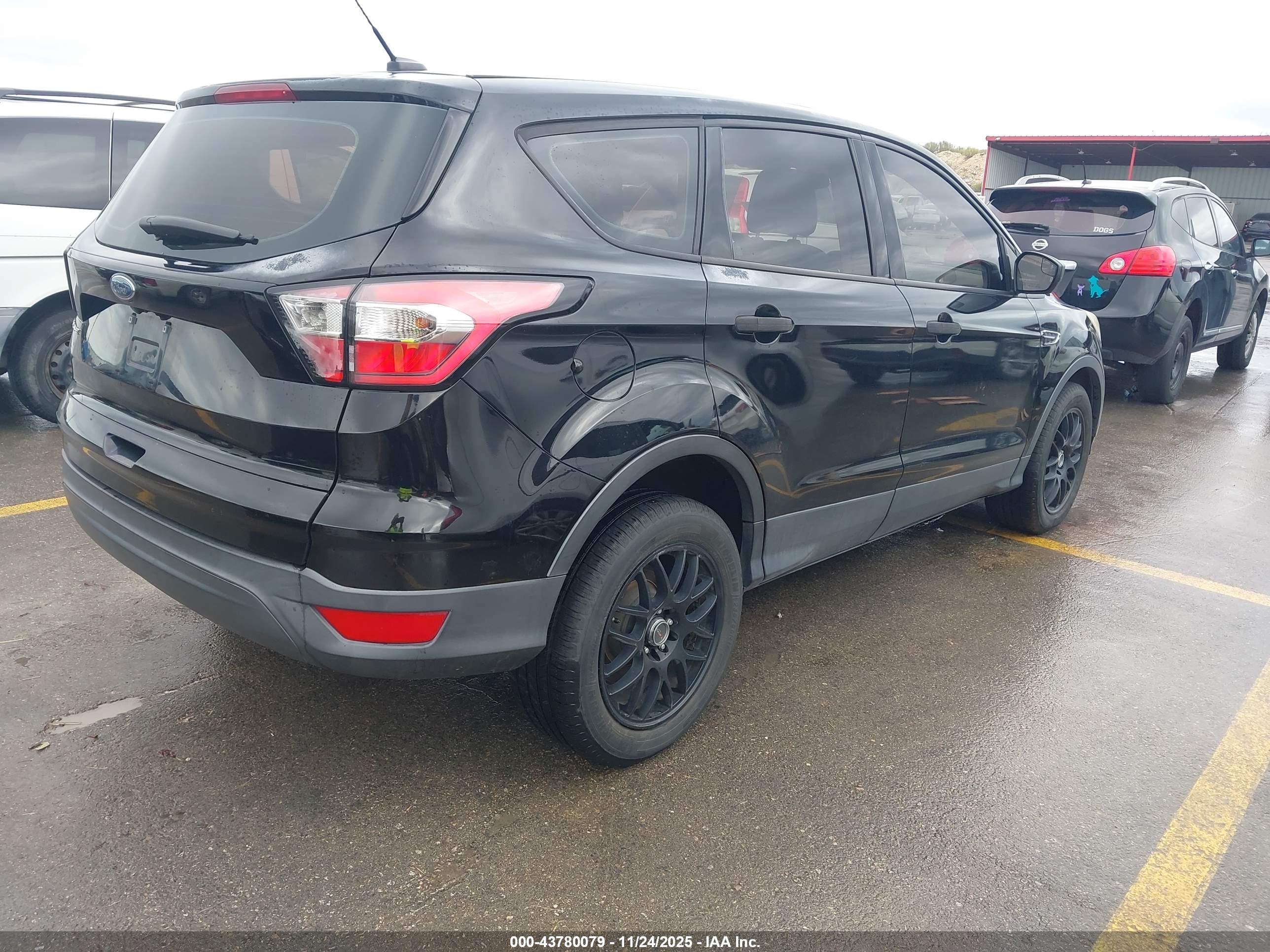 FORD ESCAPE image 4