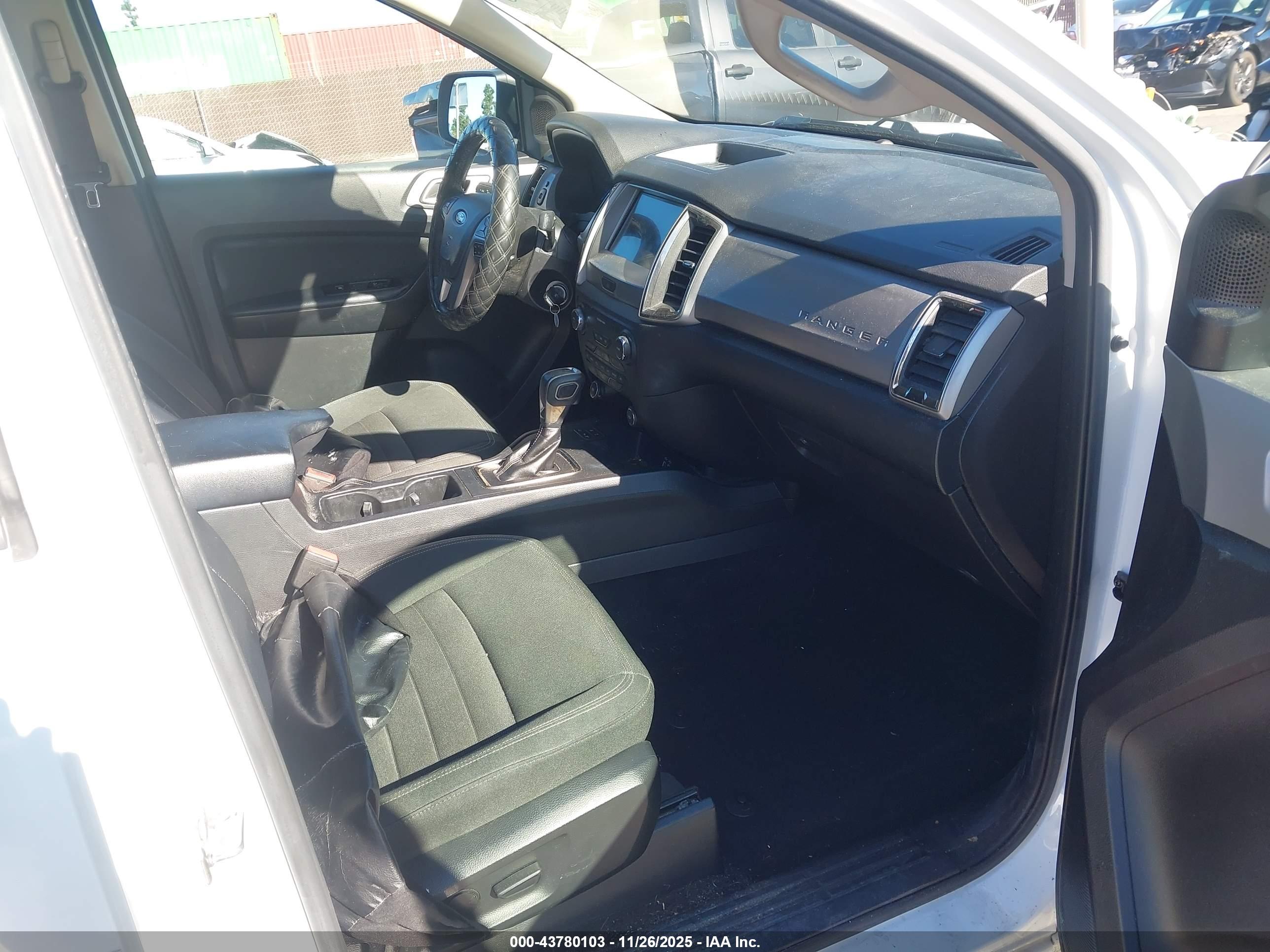 FORD RANGER image 5