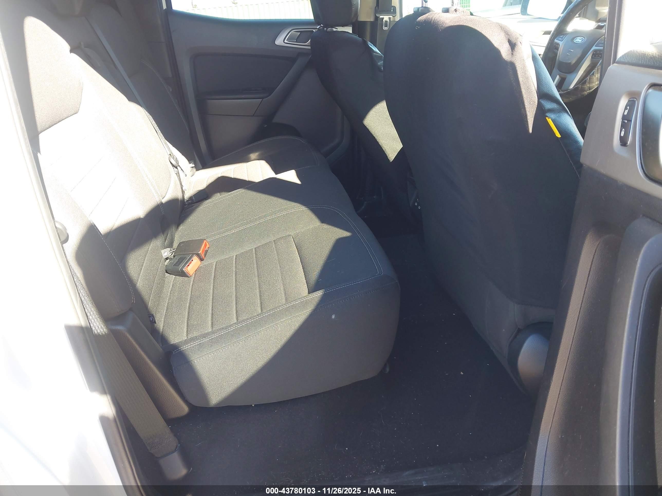 FORD RANGER image 8
