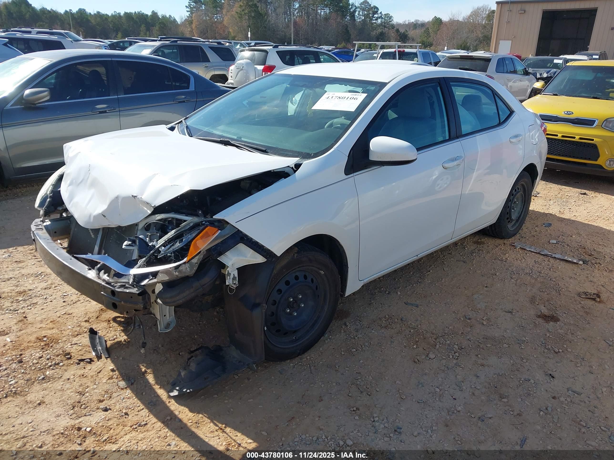 TOYOTA COROLLA image 2