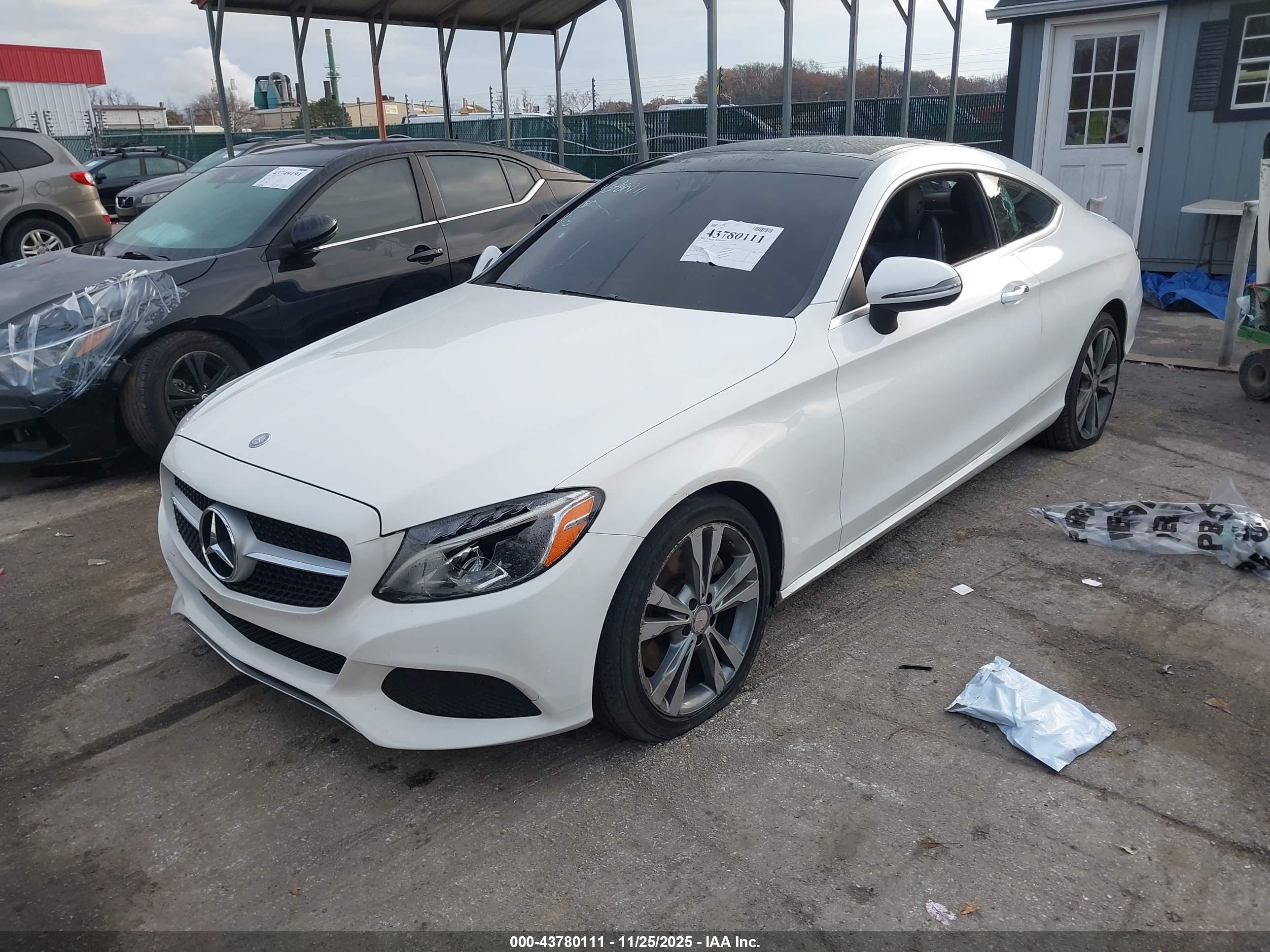 MERCEDES-BENZ C image 2