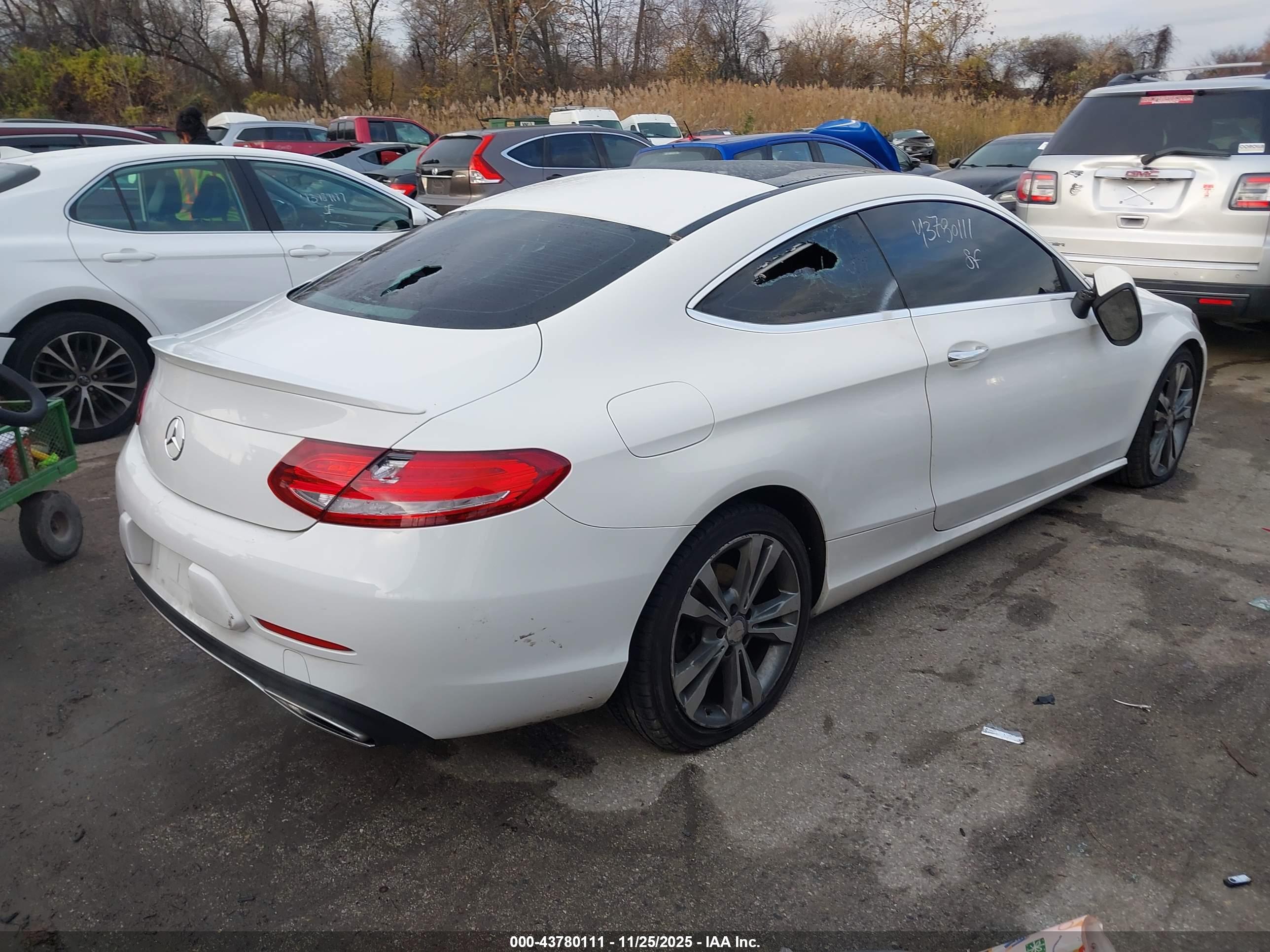 MERCEDES-BENZ C image 4
