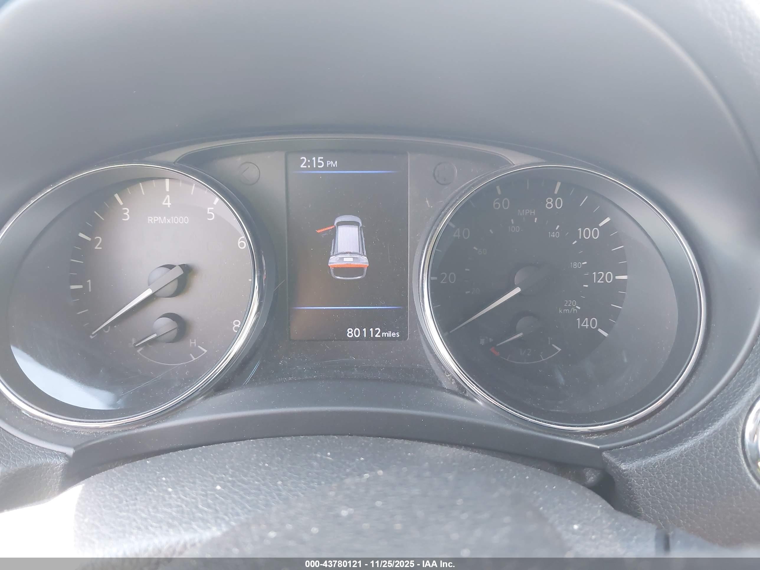 NISSAN ROGUE image 7
