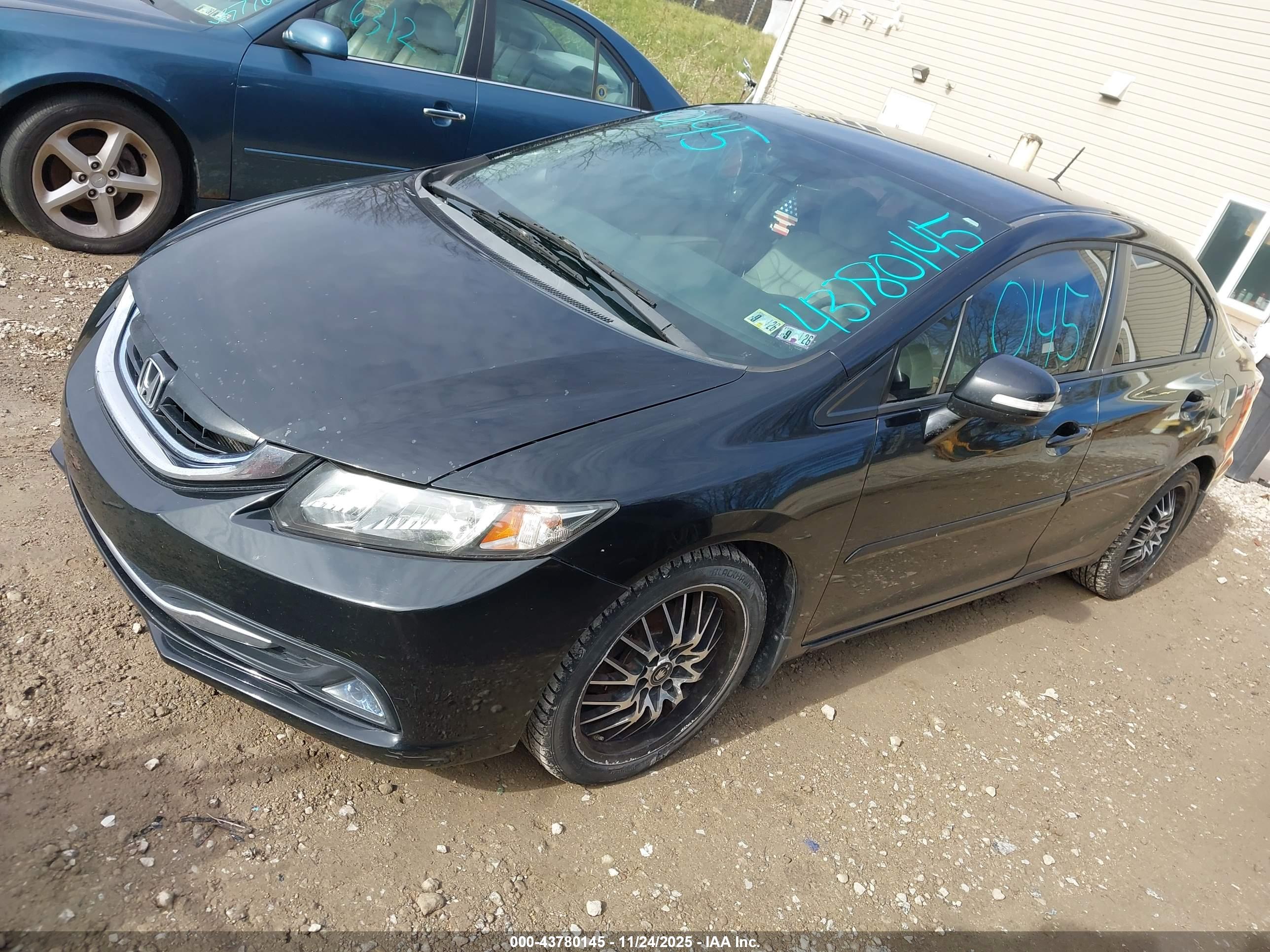 HONDA CIVIC image 2