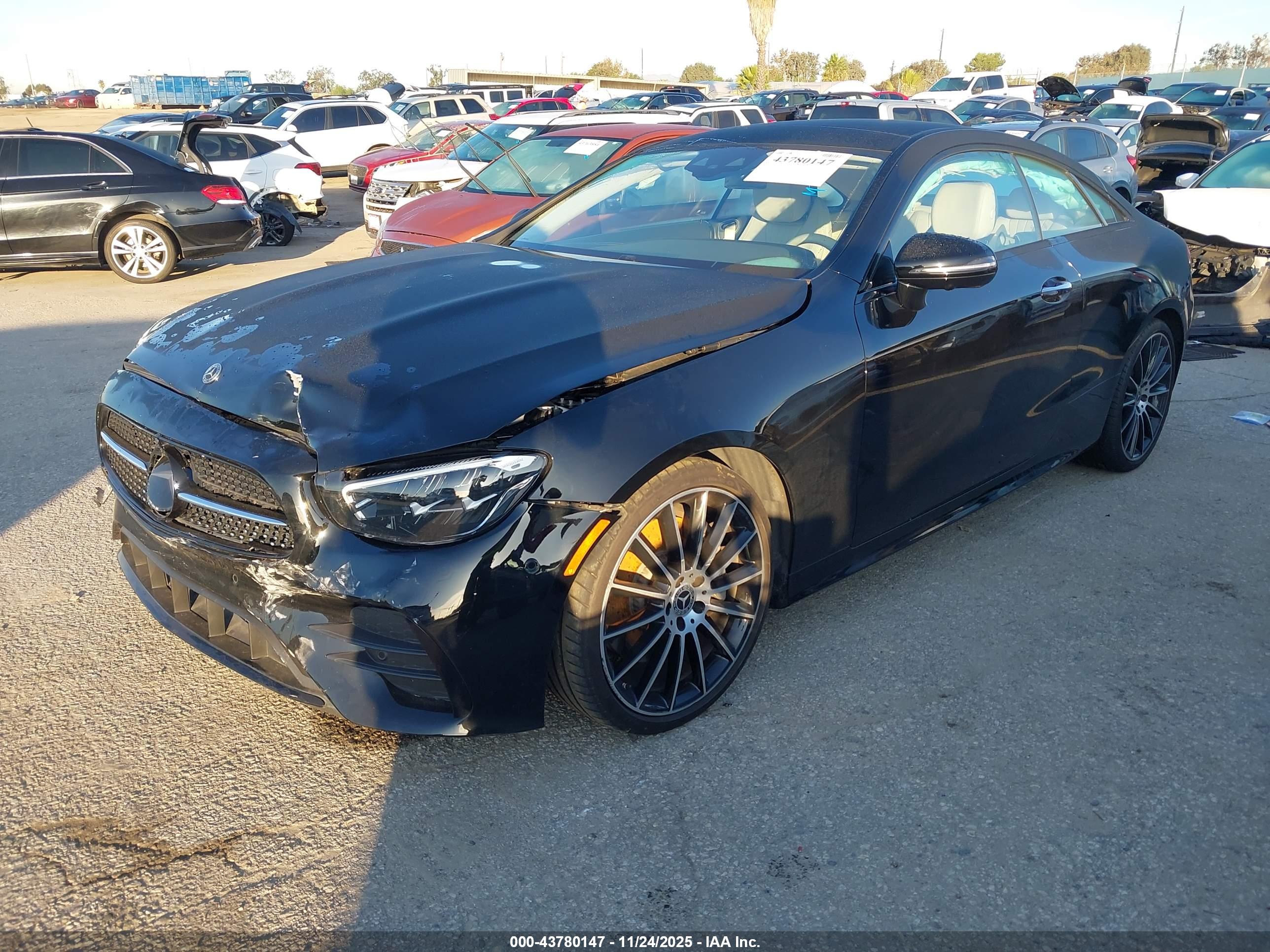 MERCEDES-BENZ E image 2