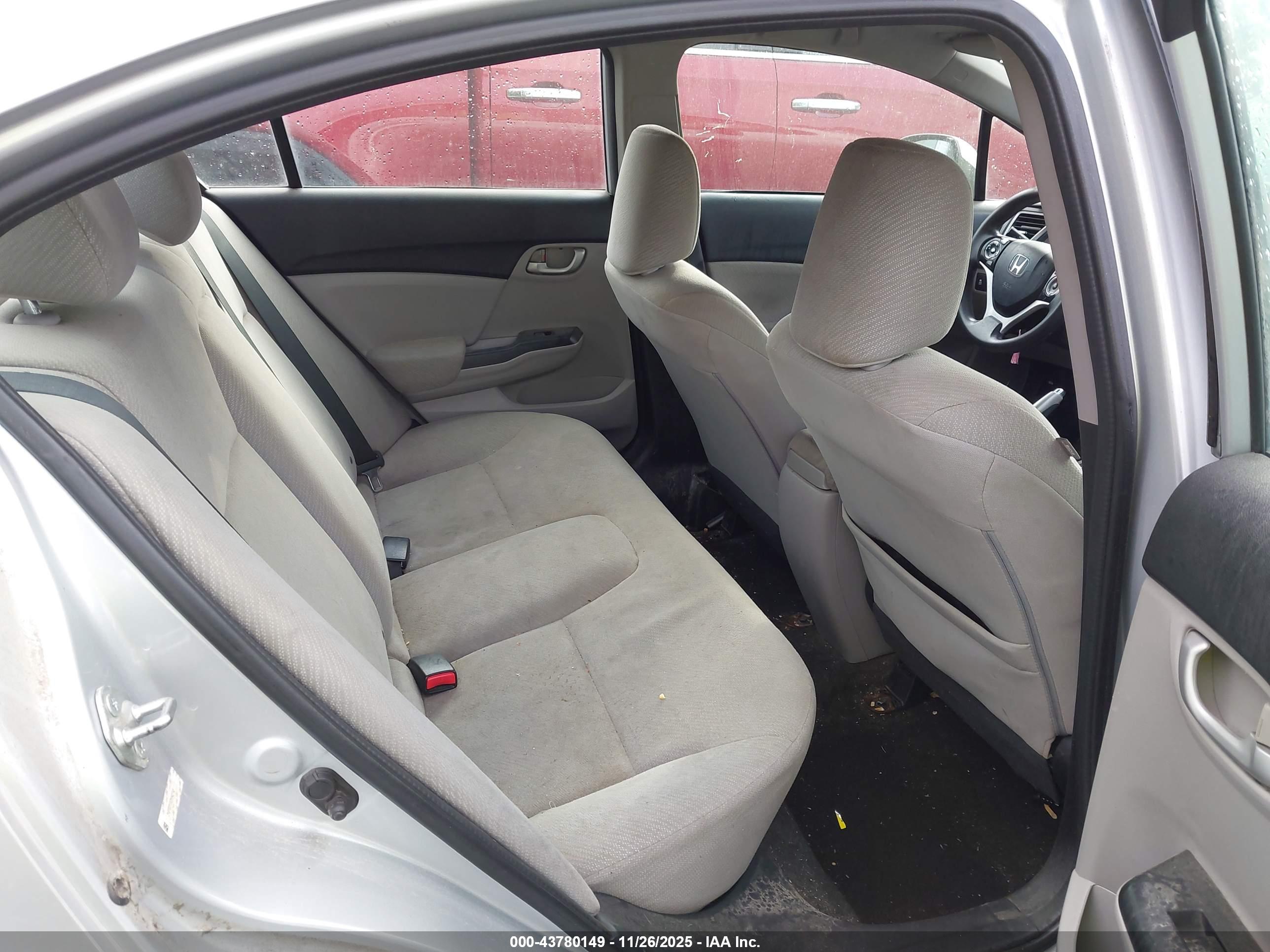 HONDA CIVIC image 8