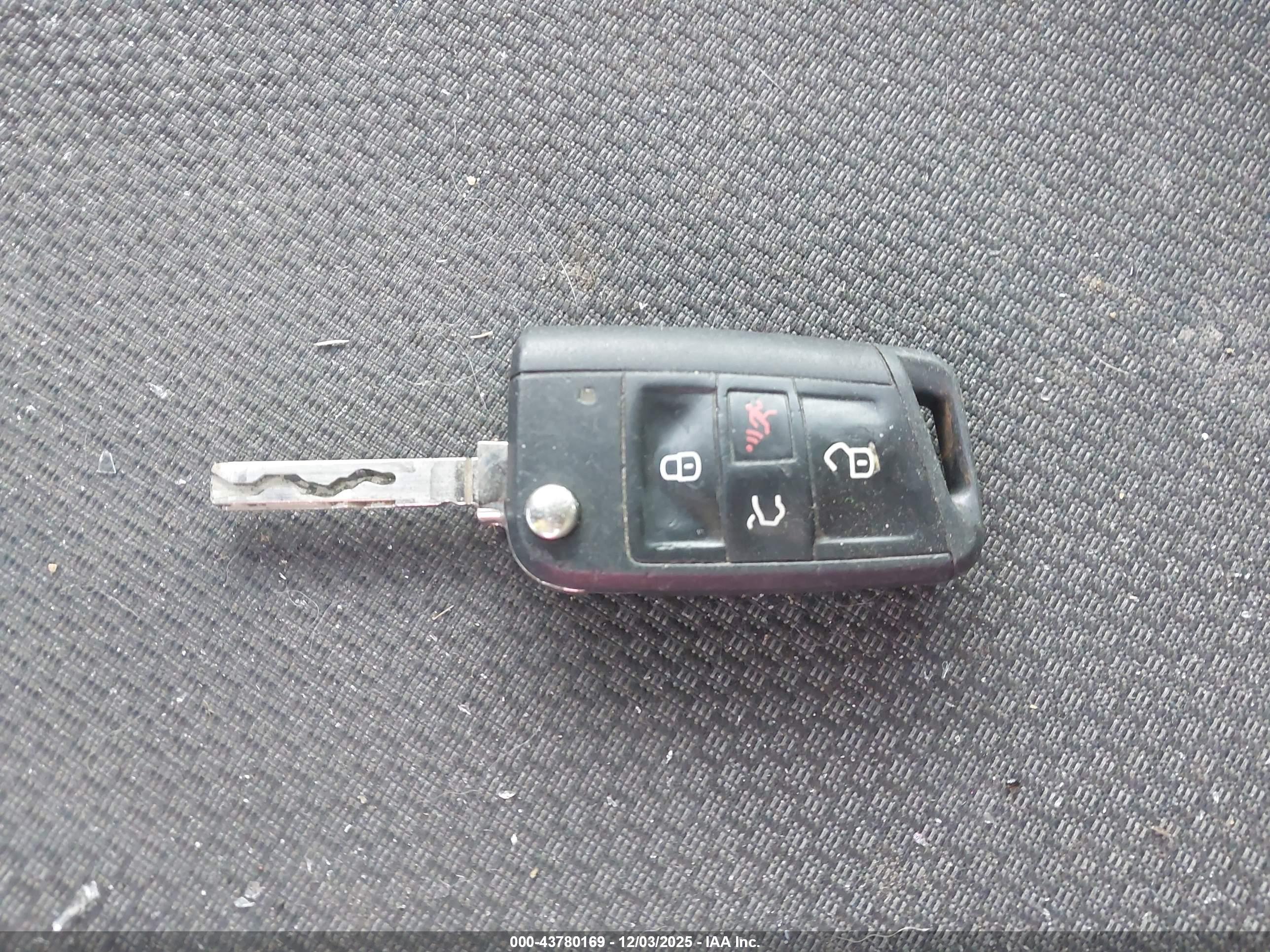 VOLKSWAGEN JETTA image 11