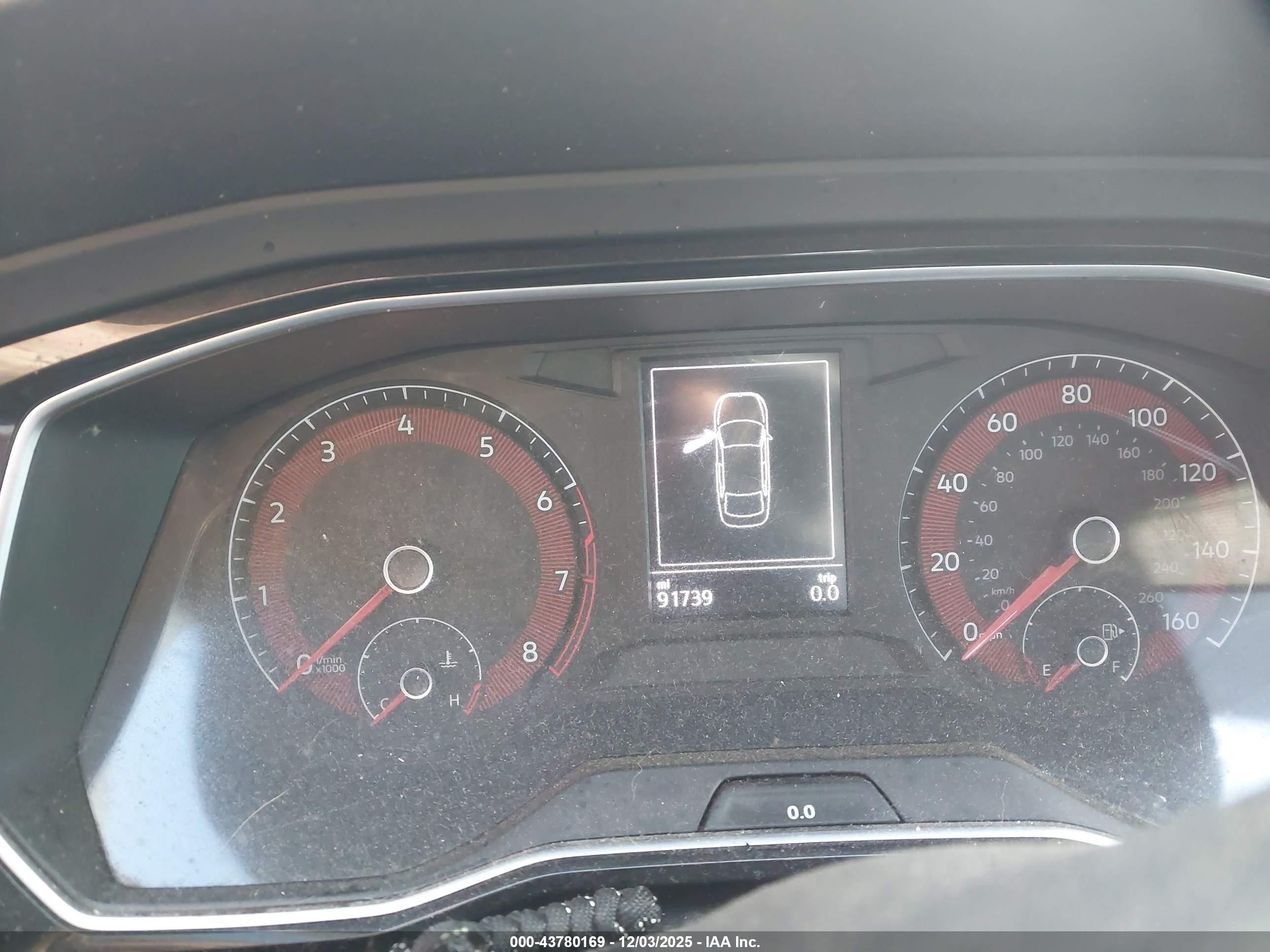 VOLKSWAGEN JETTA image 7