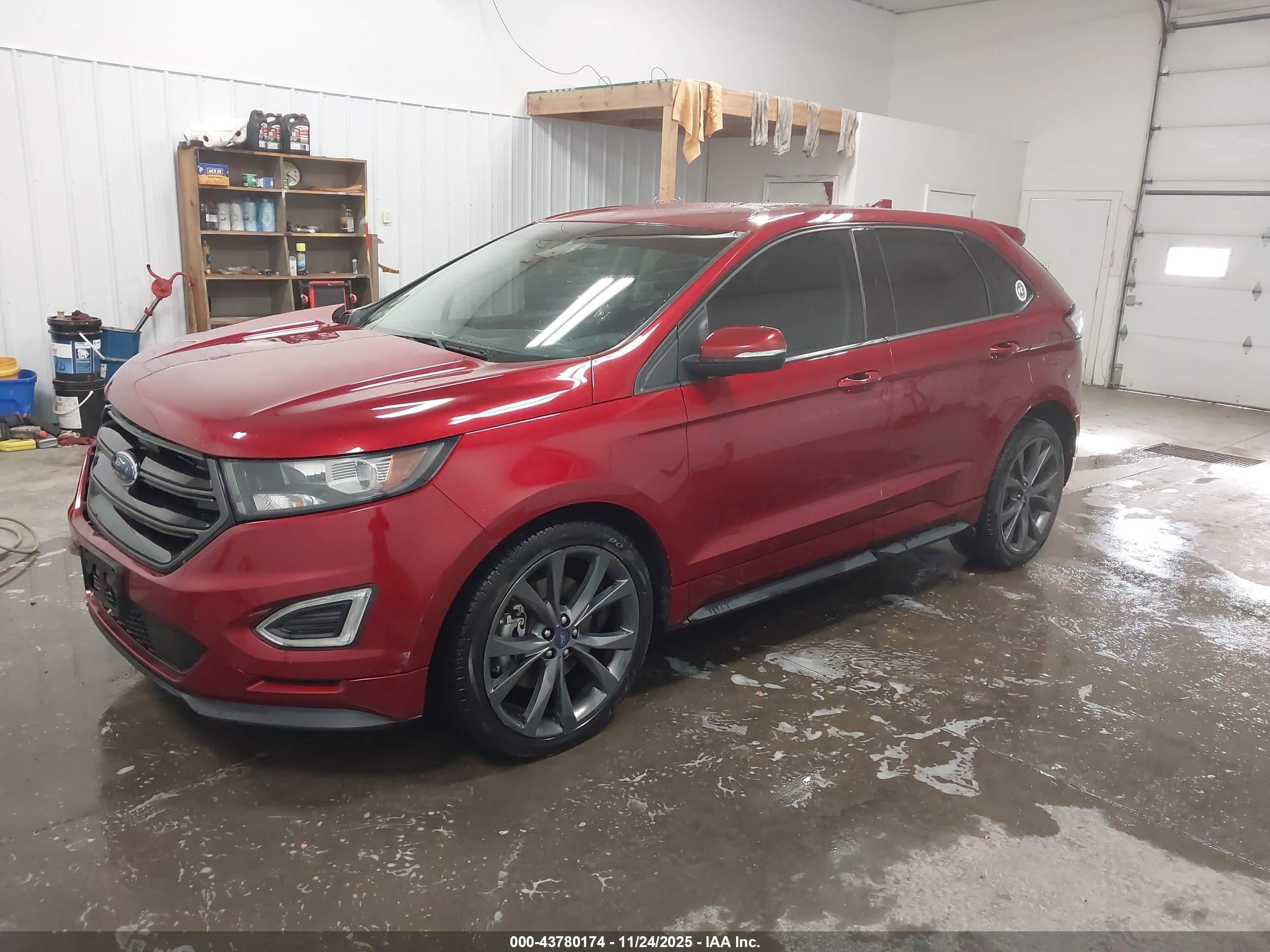 FORD EDGE image 2