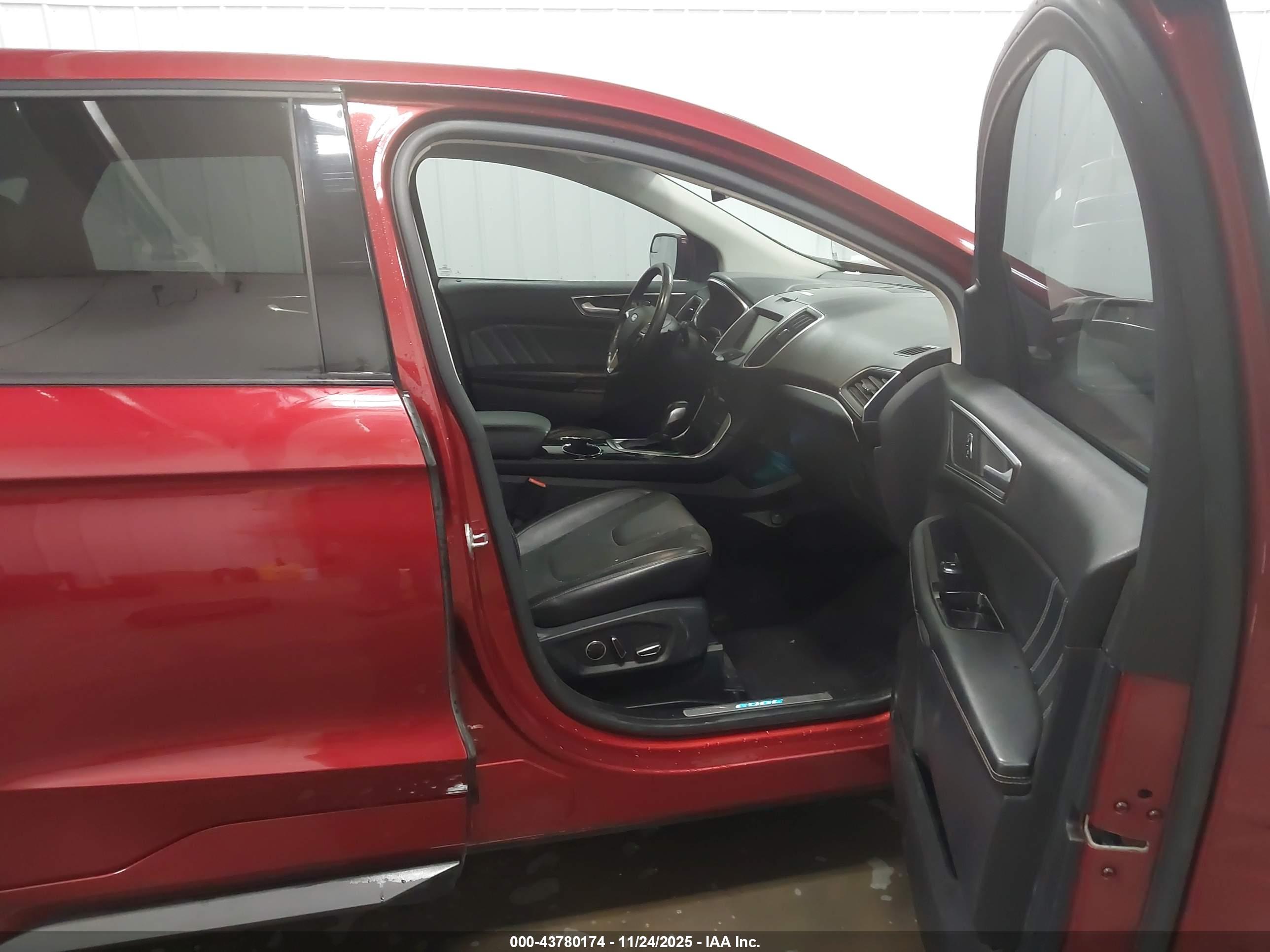 FORD EDGE image 5
