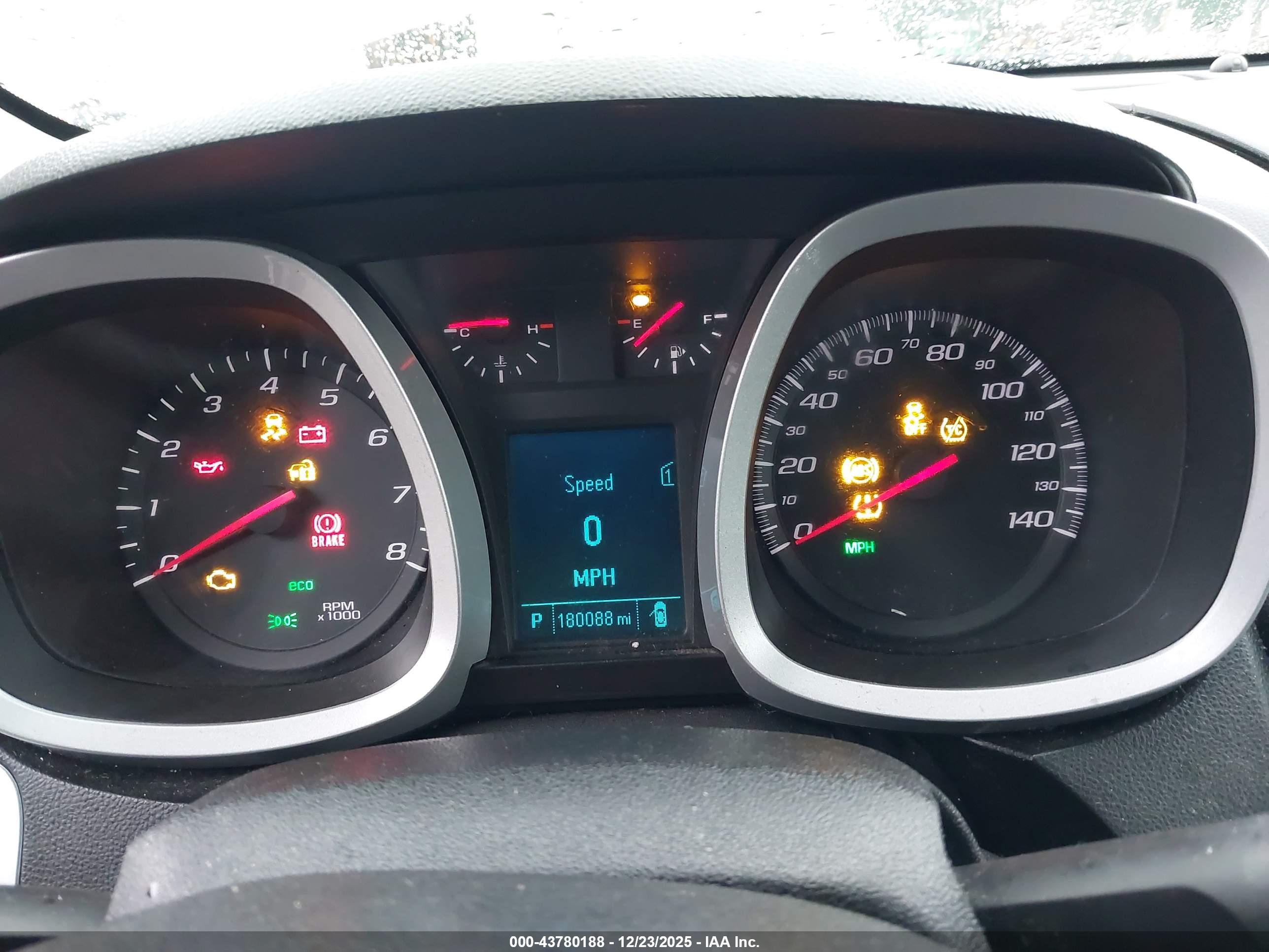 CHEVROLET EQUINOX image 7