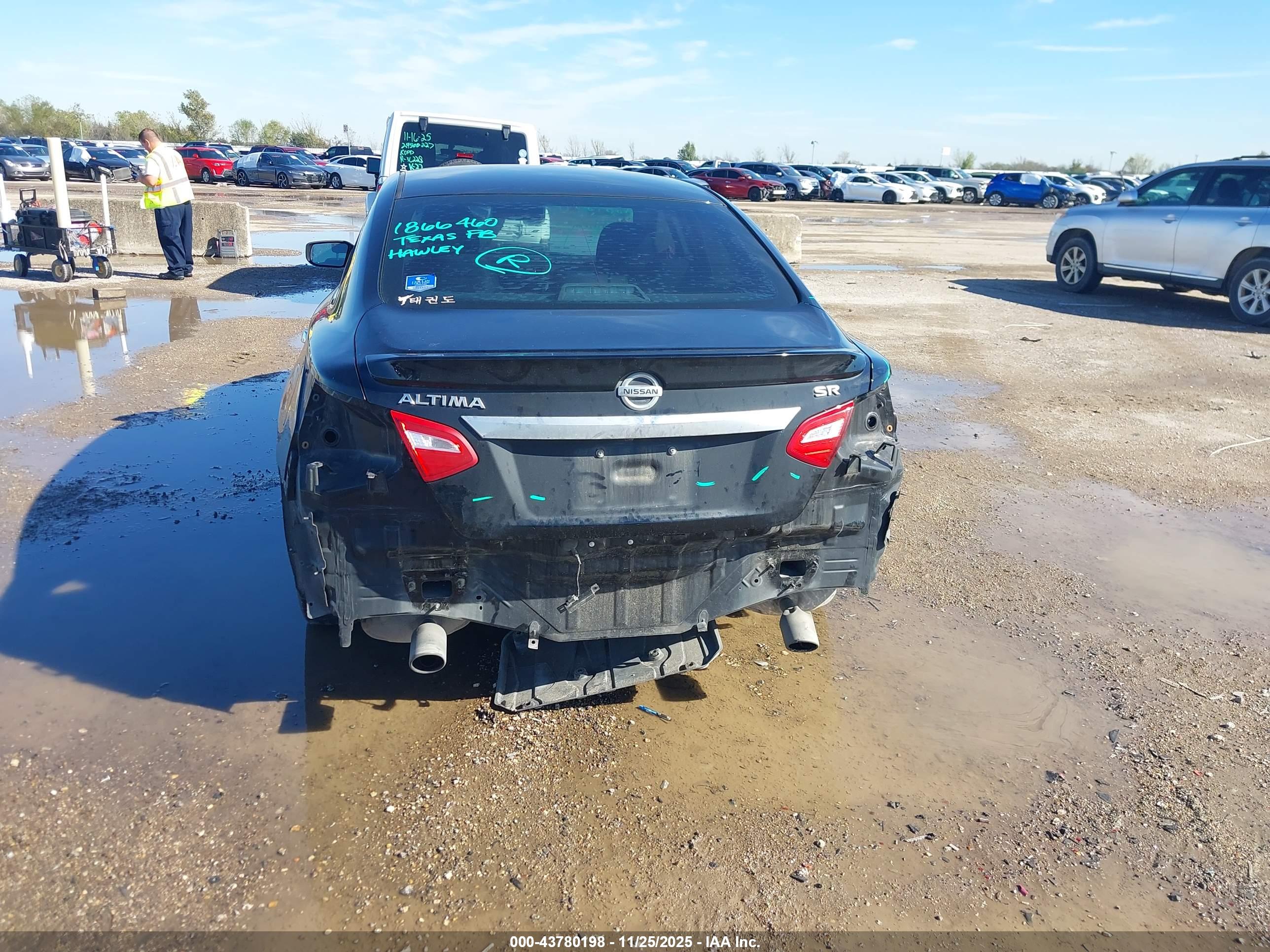 NISSAN ALTIMA image 6