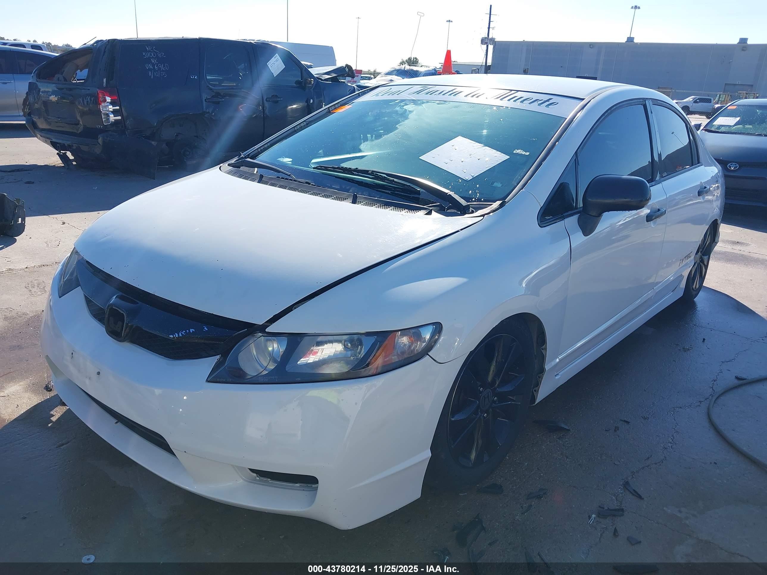 HONDA CIVIC image 2