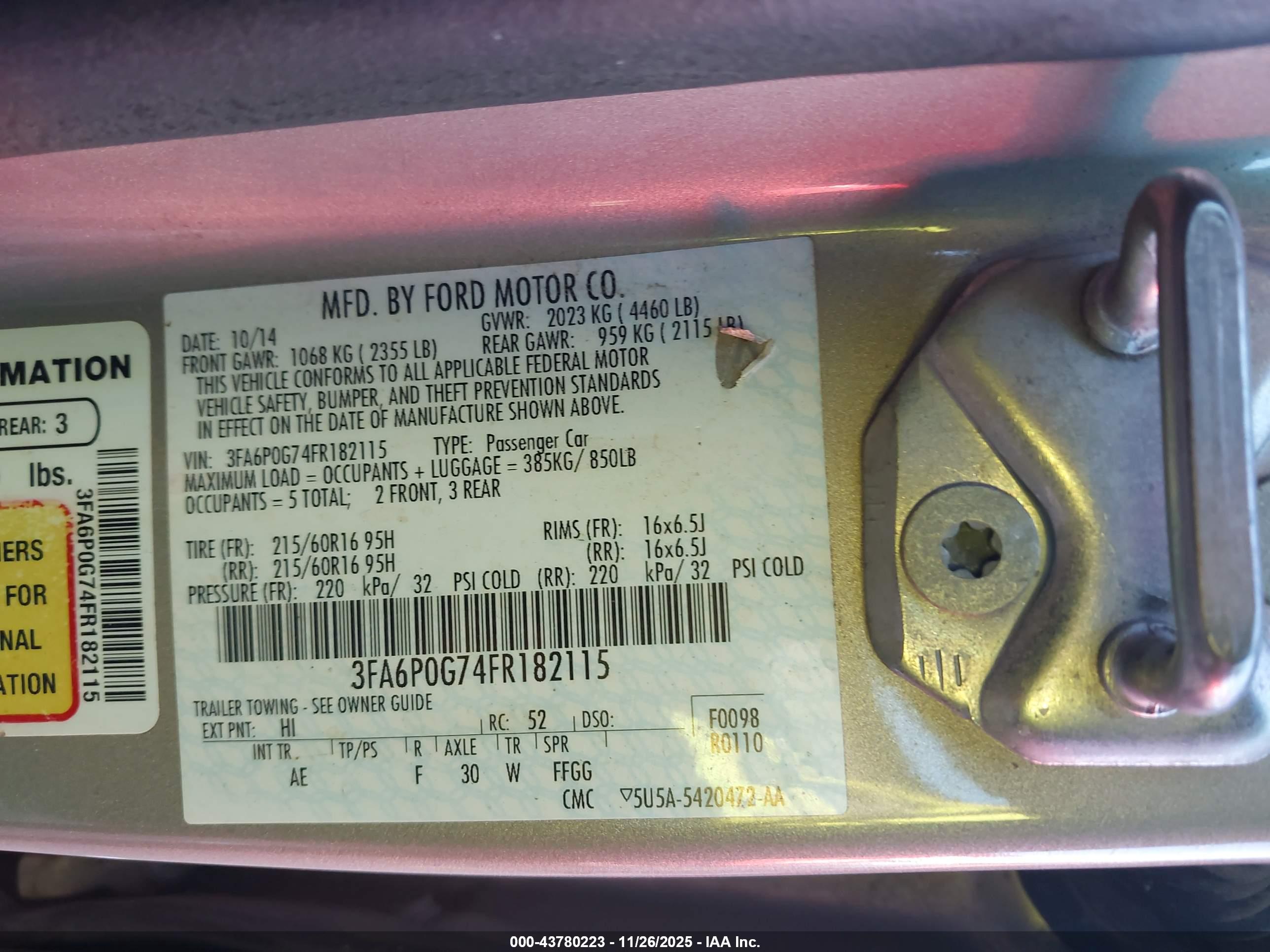 FORD FUSION image 9