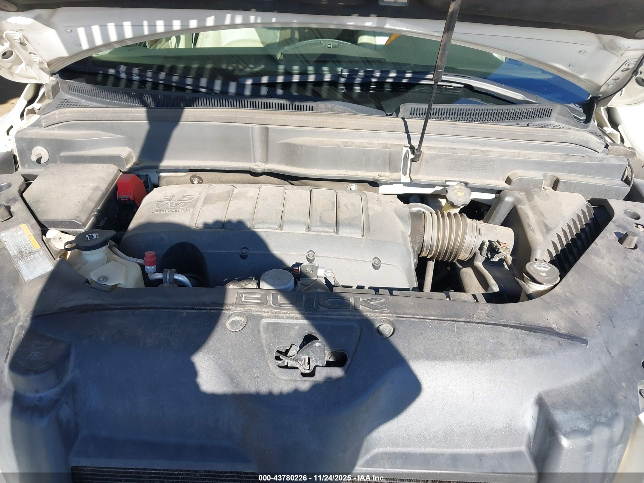 BUICK ENCLAVE image 10