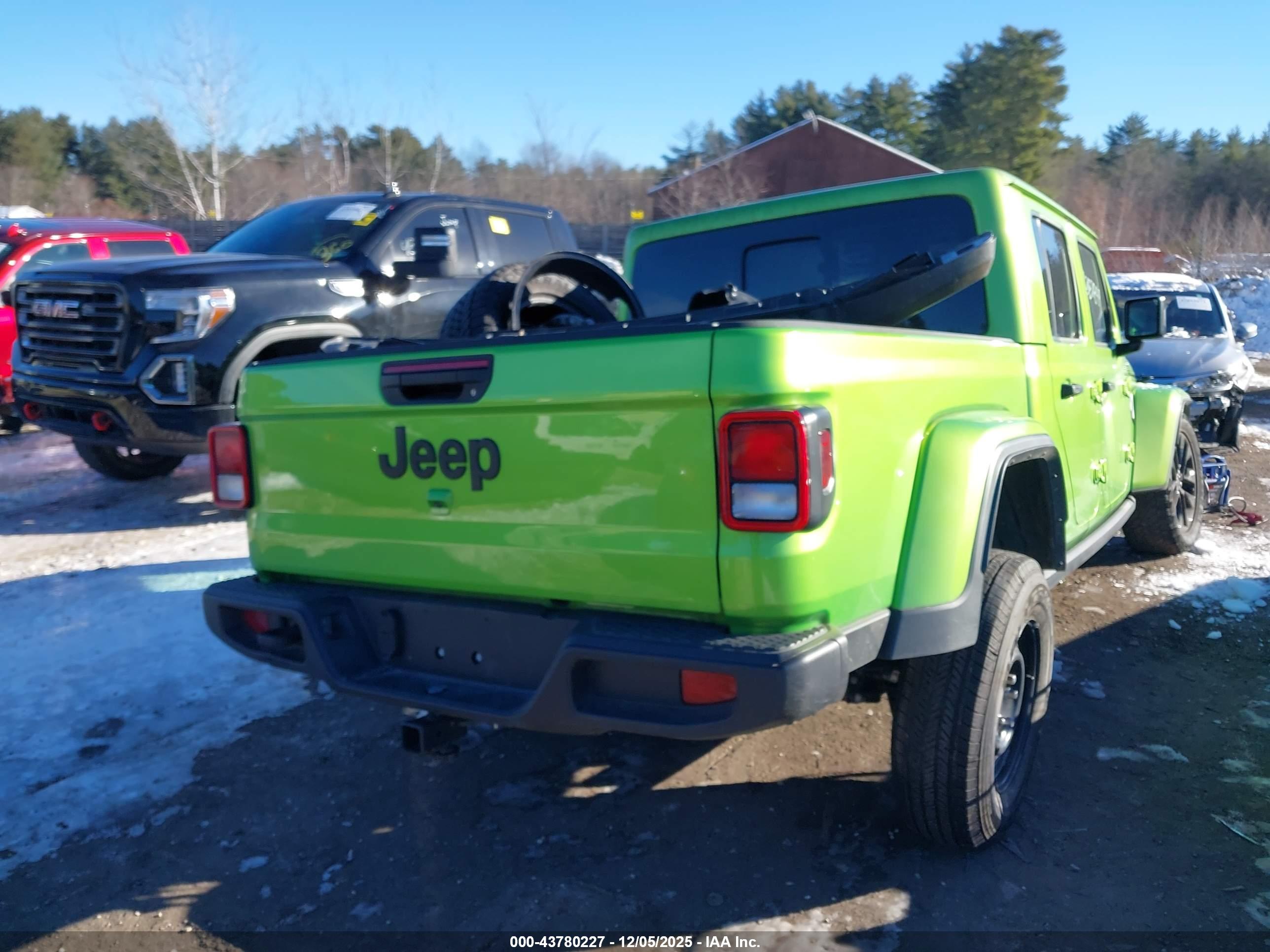 JEEP GLADIATOR image 4