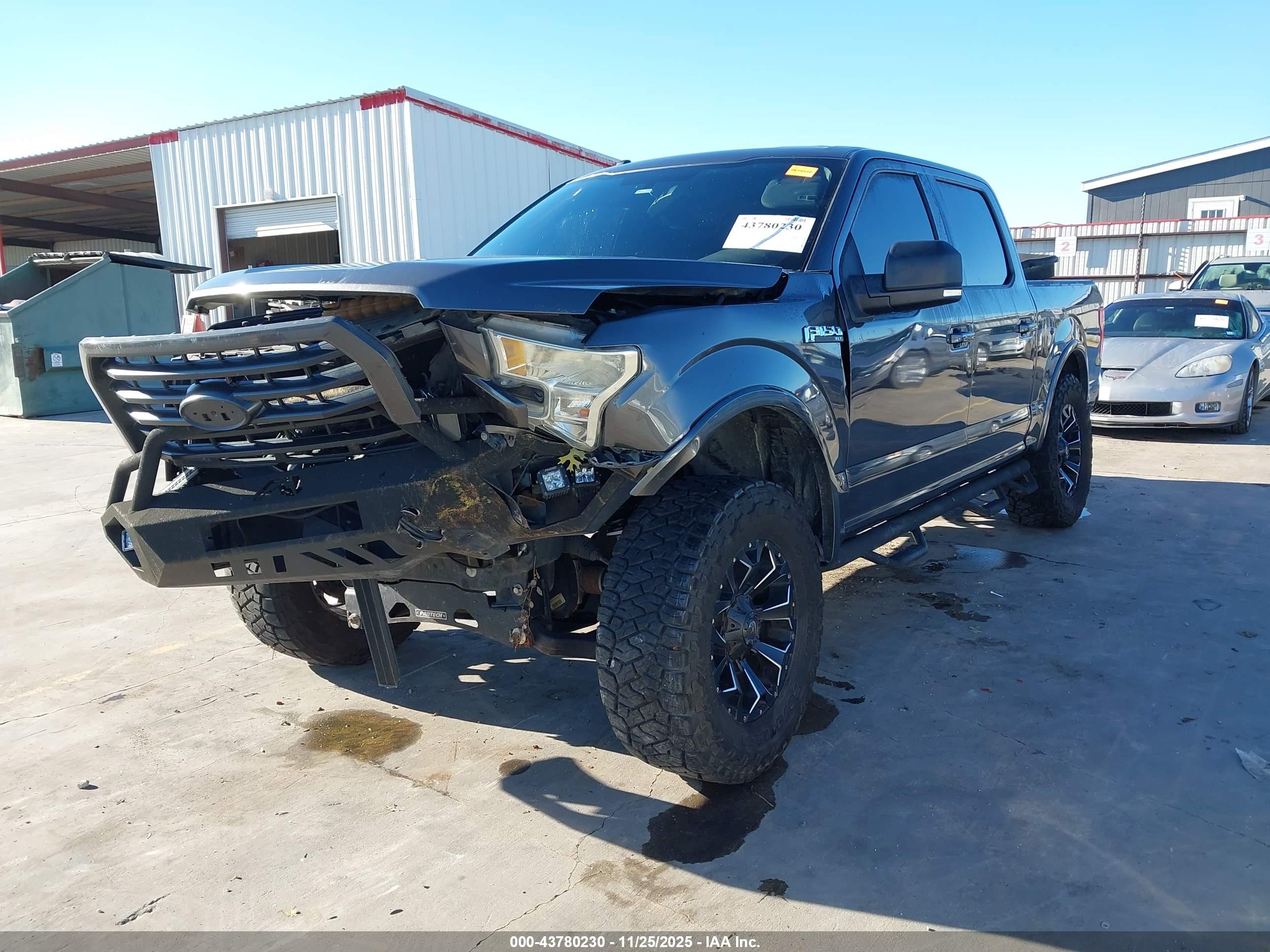 FORD F-150 image 2