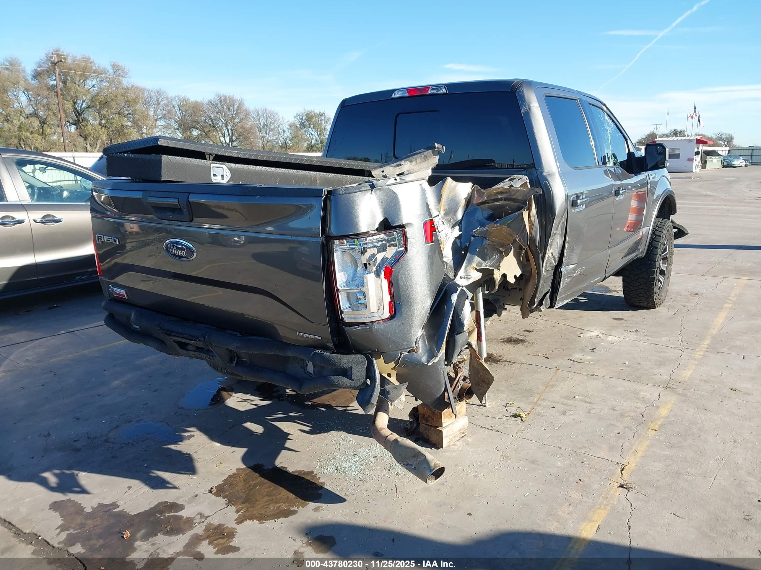 FORD F-150 image 4