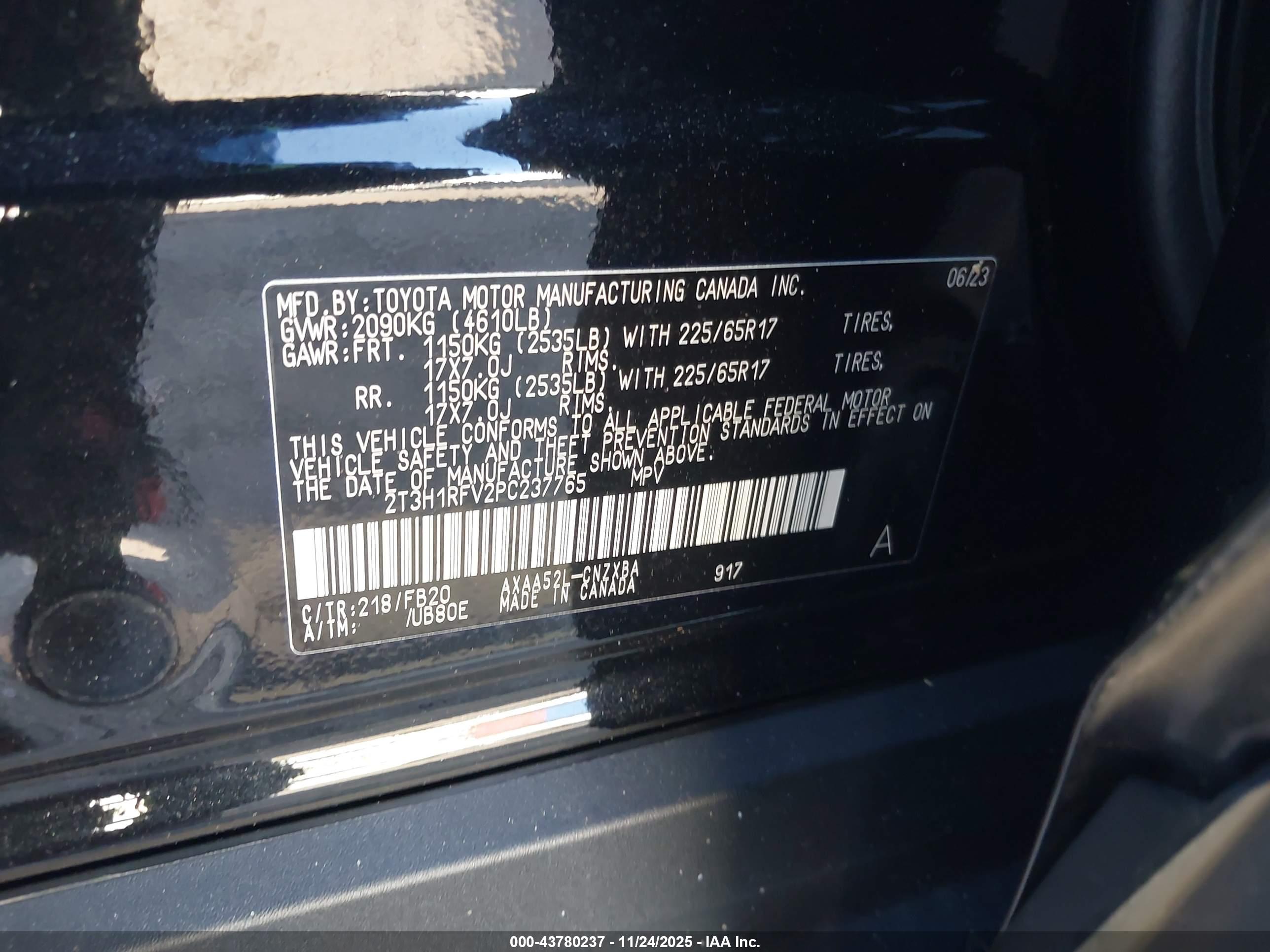 TOYOTA RAV4 image 9