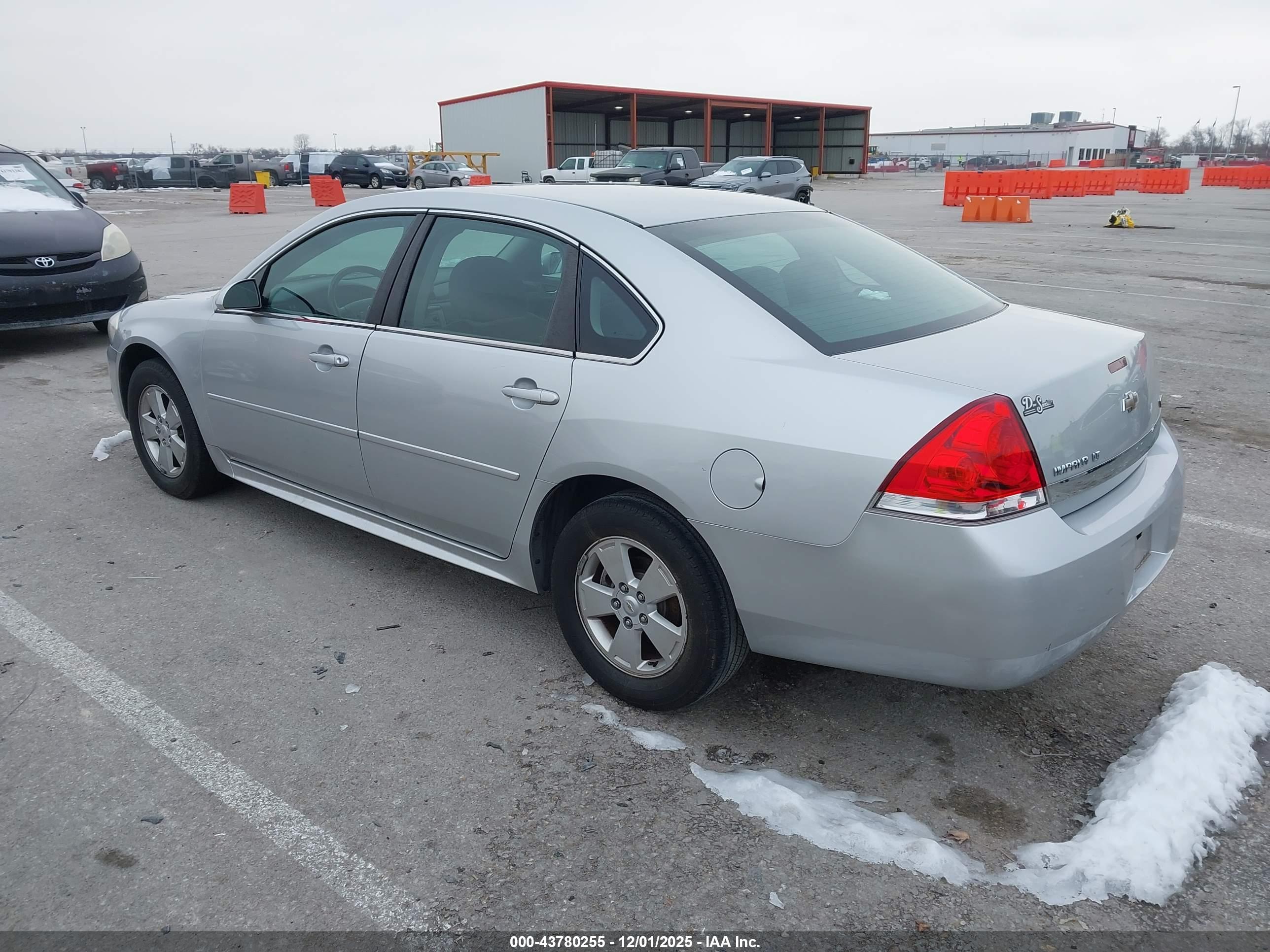 CHEVROLET IMPALA image 3