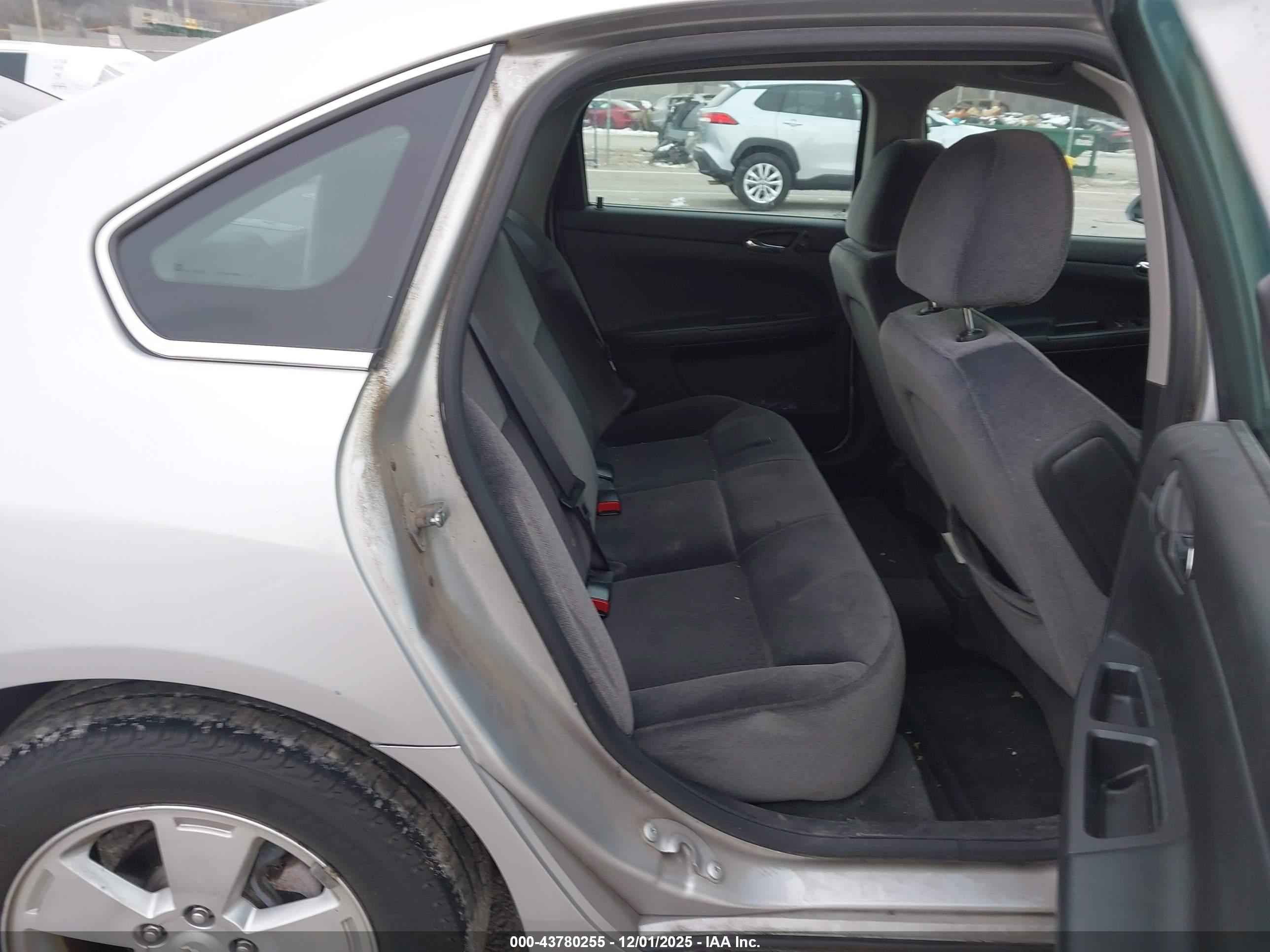 CHEVROLET IMPALA image 8