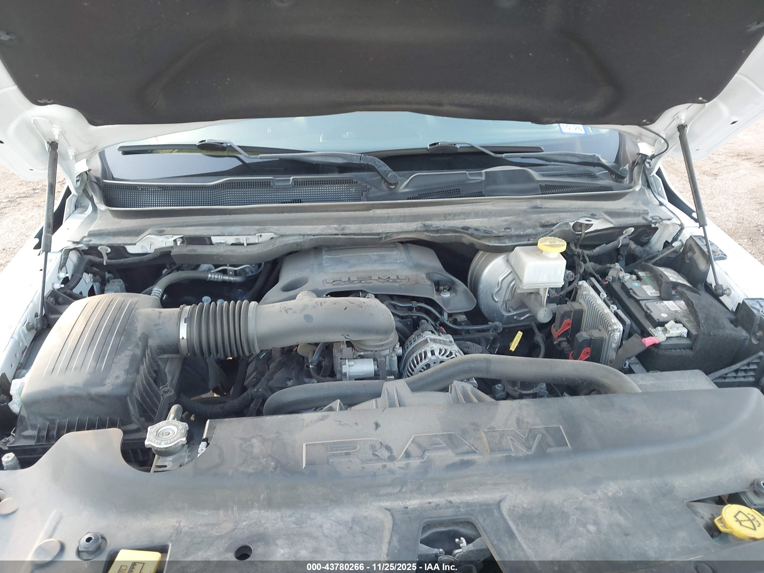 RAM 1500 image 10