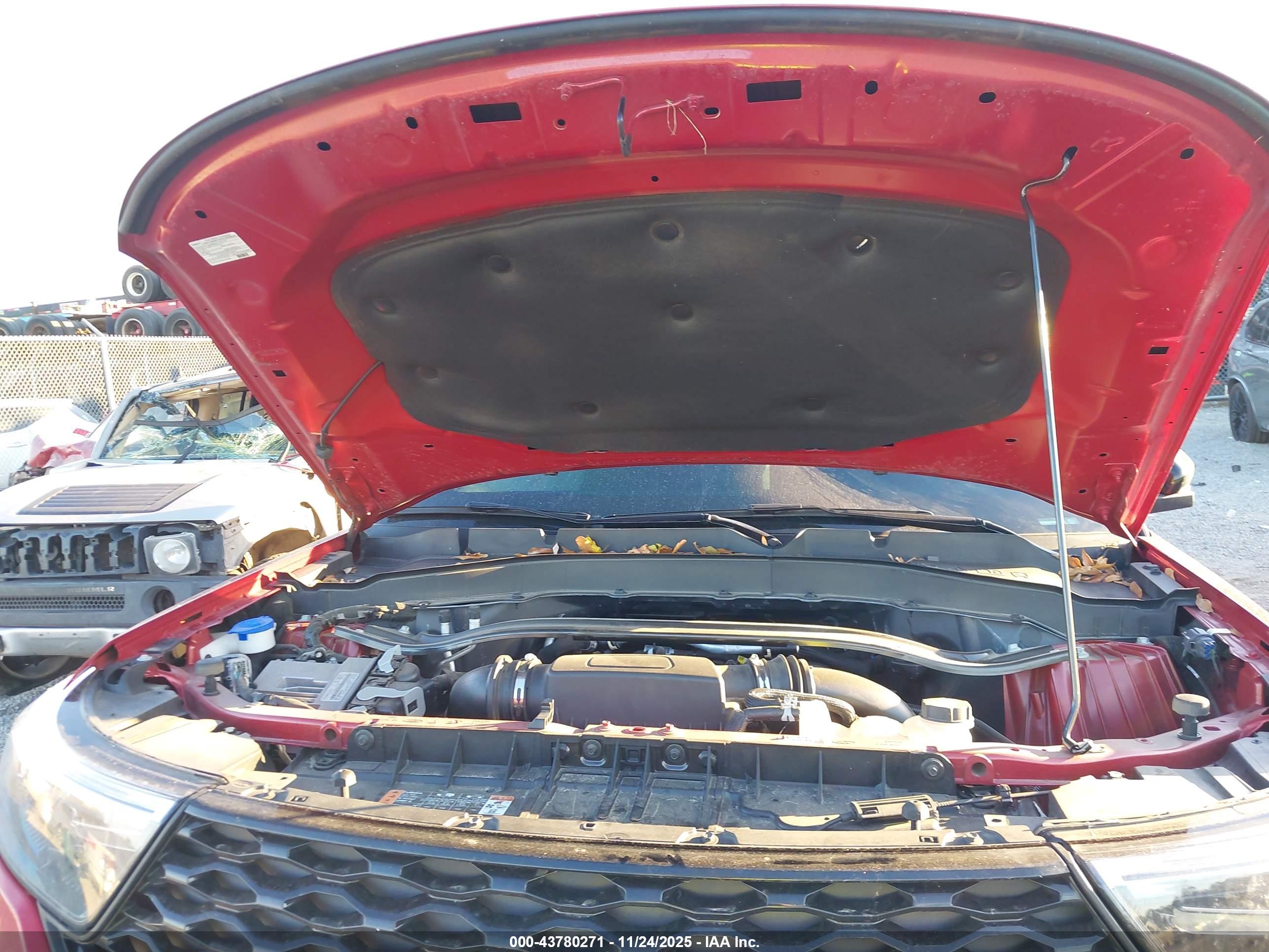 FORD EXPLORER image 10