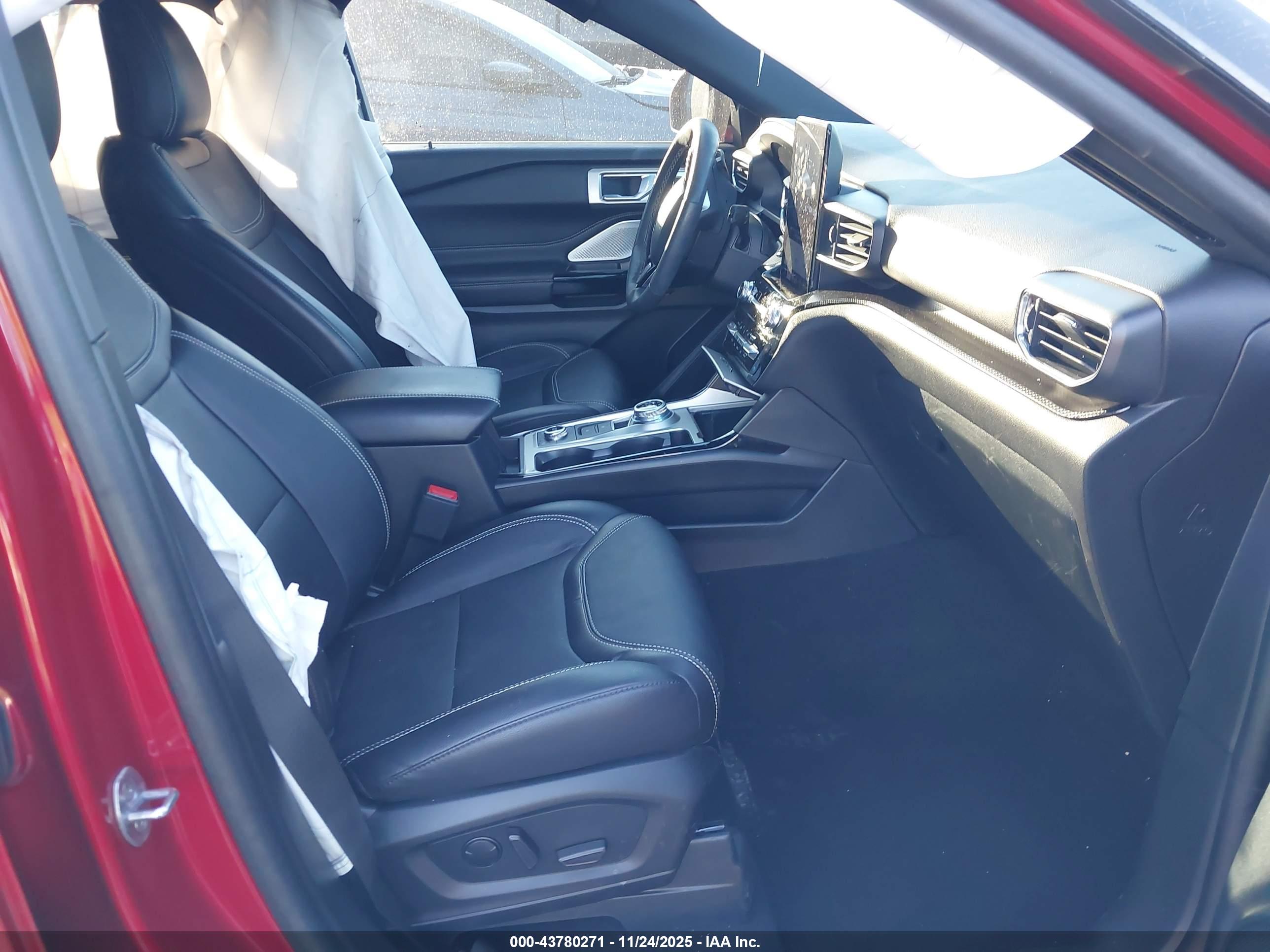FORD EXPLORER image 5