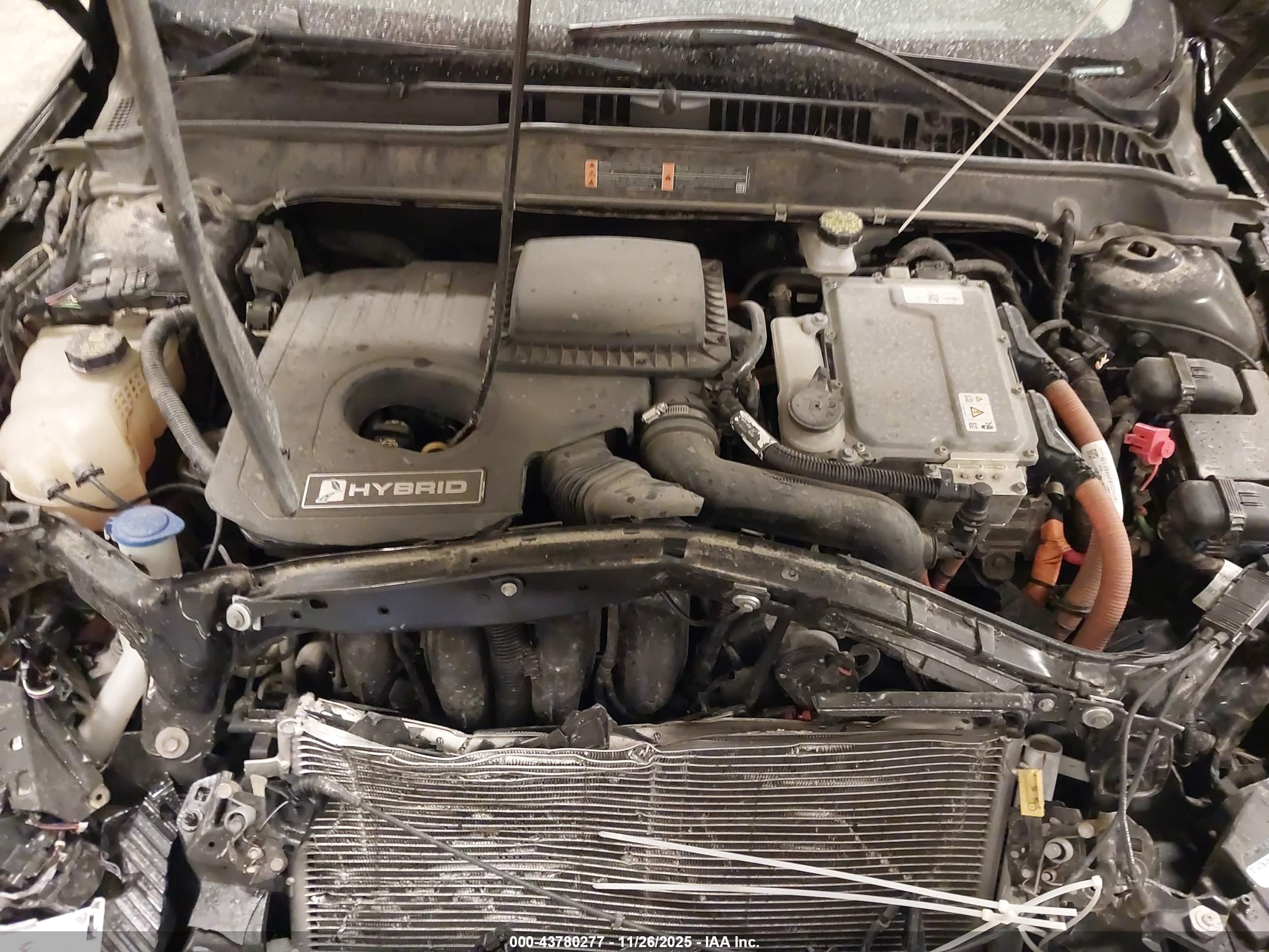 FORD FUSION image 10