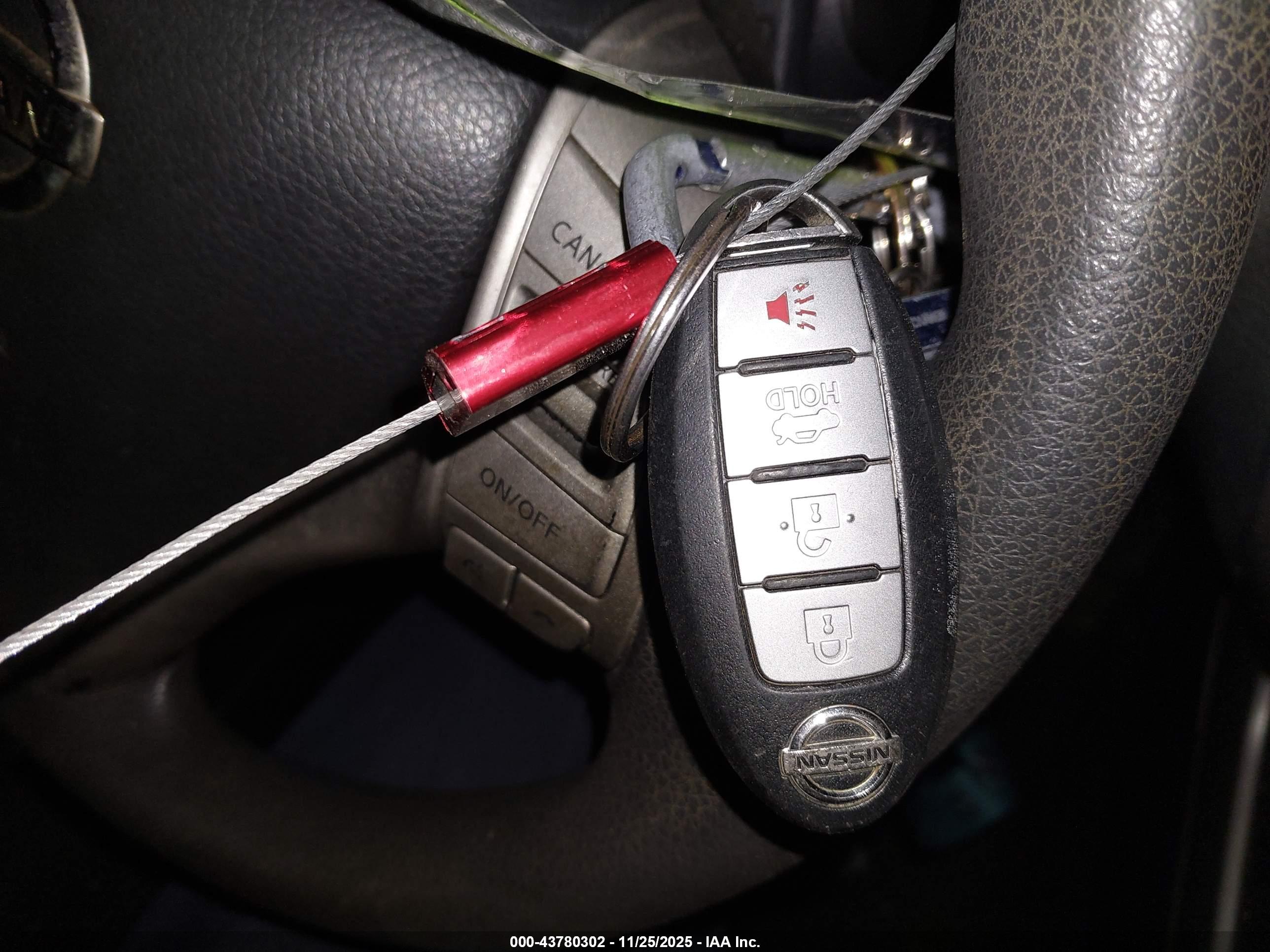 NISSAN ALTIMA image 11