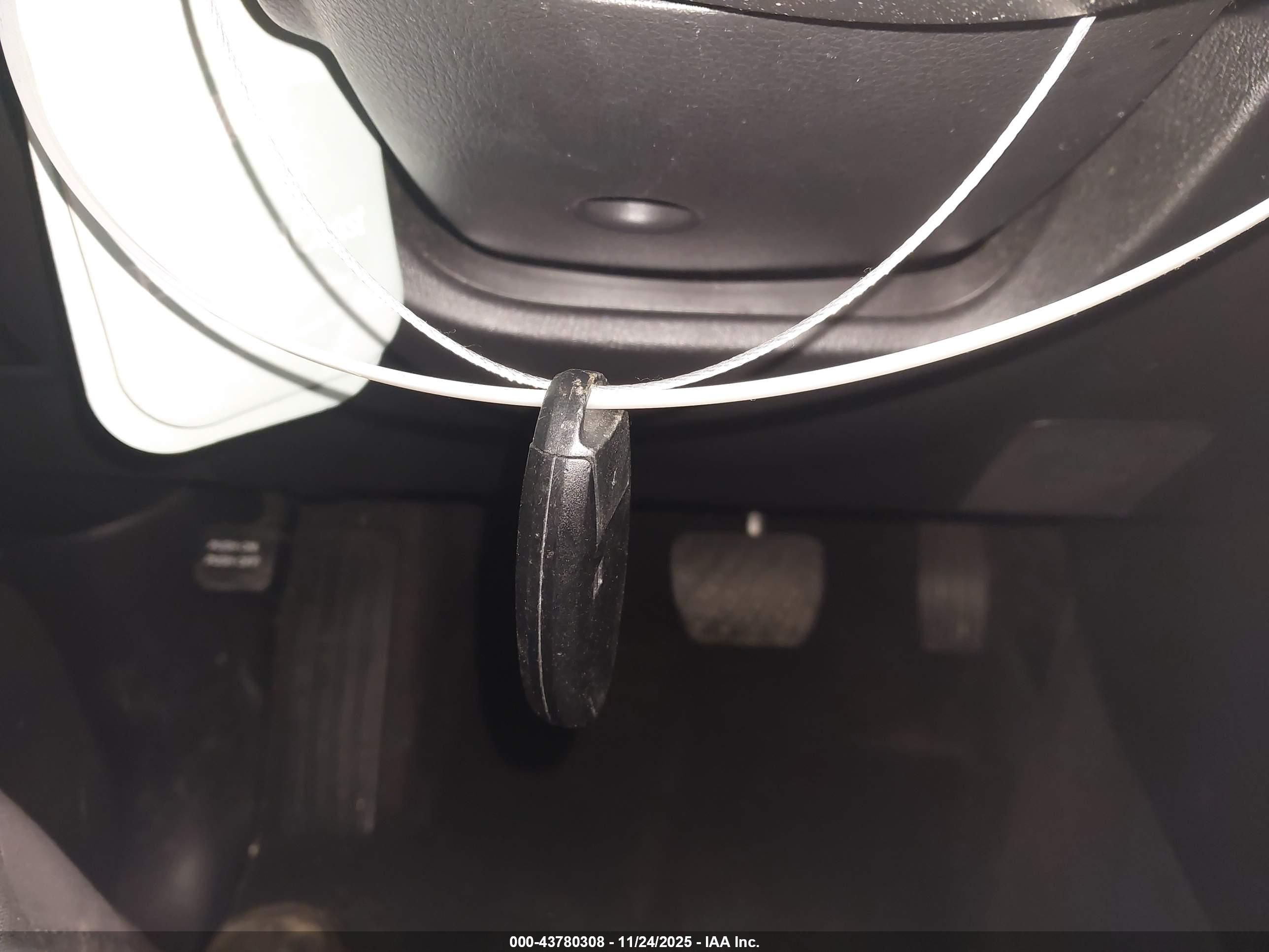 NISSAN ARMADA image 11