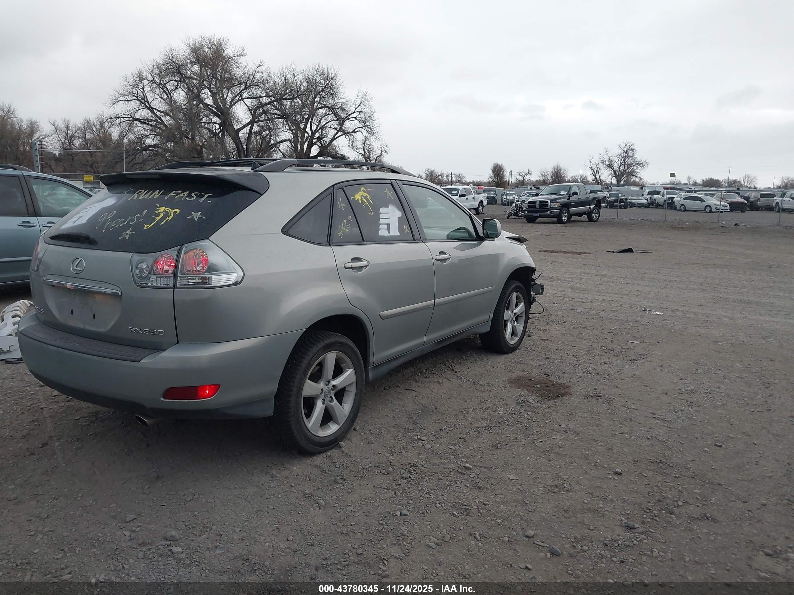 LEXUS RX image 4