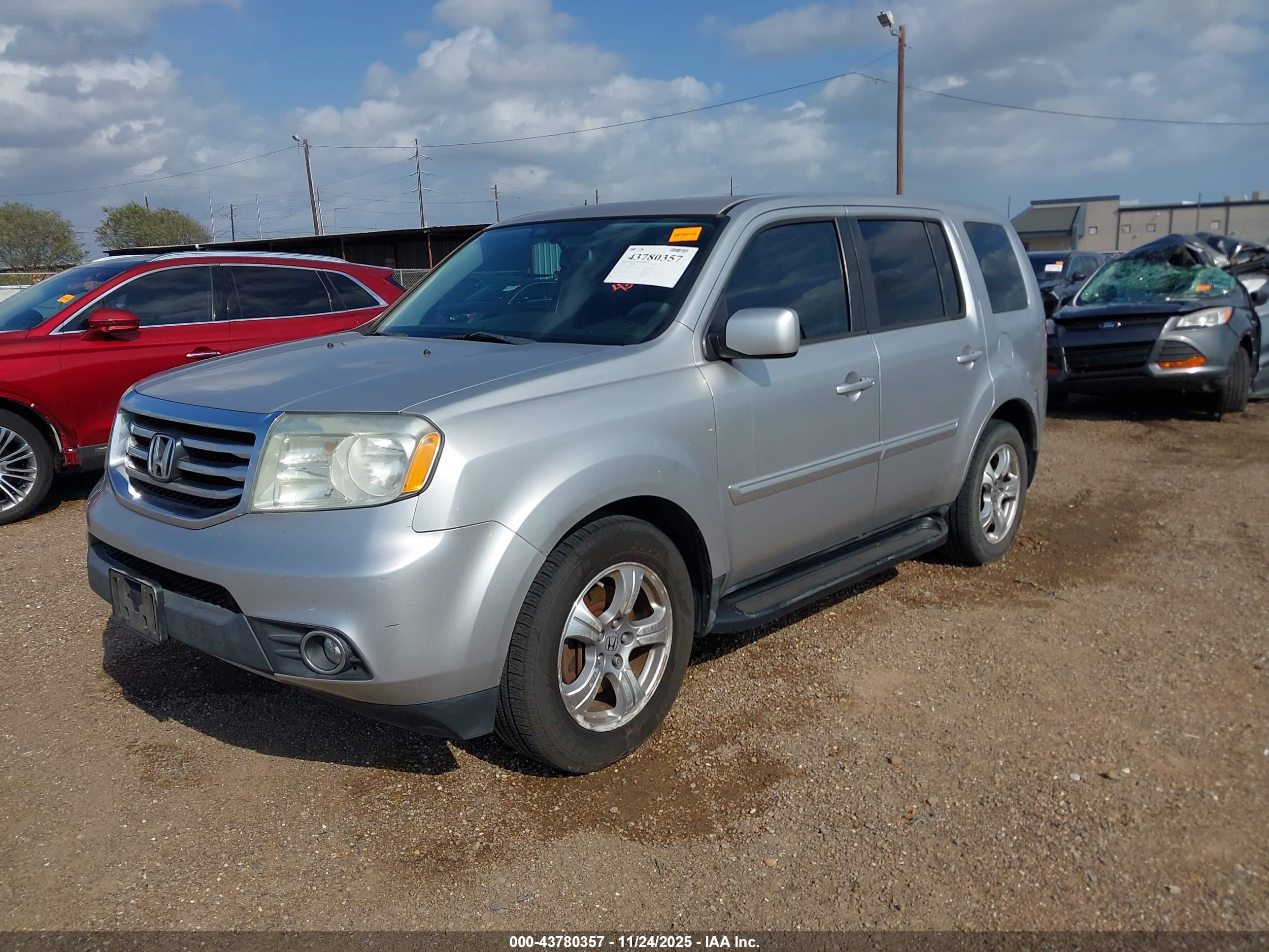 HONDA PILOT image 2