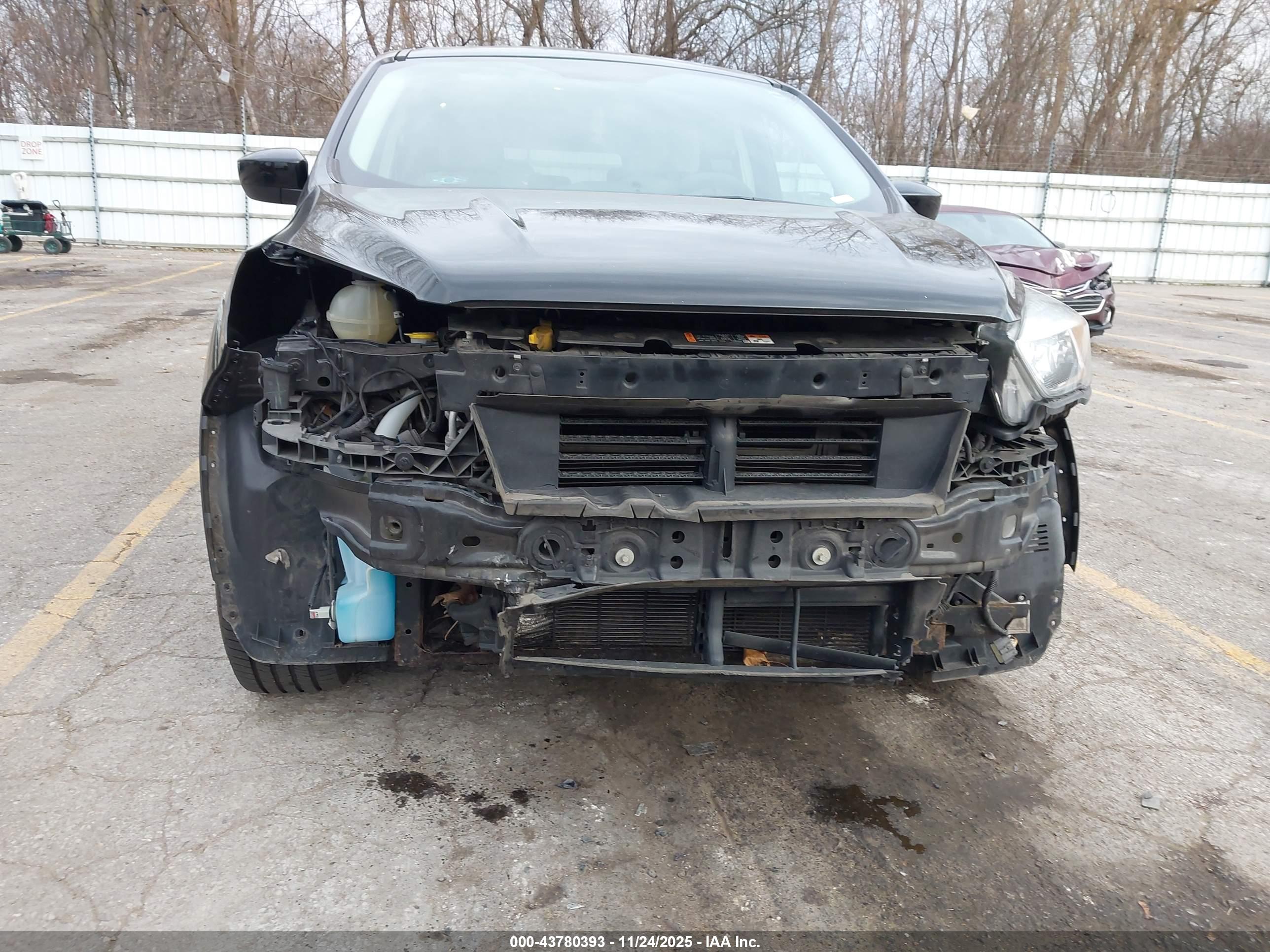 FORD ESCAPE image 6