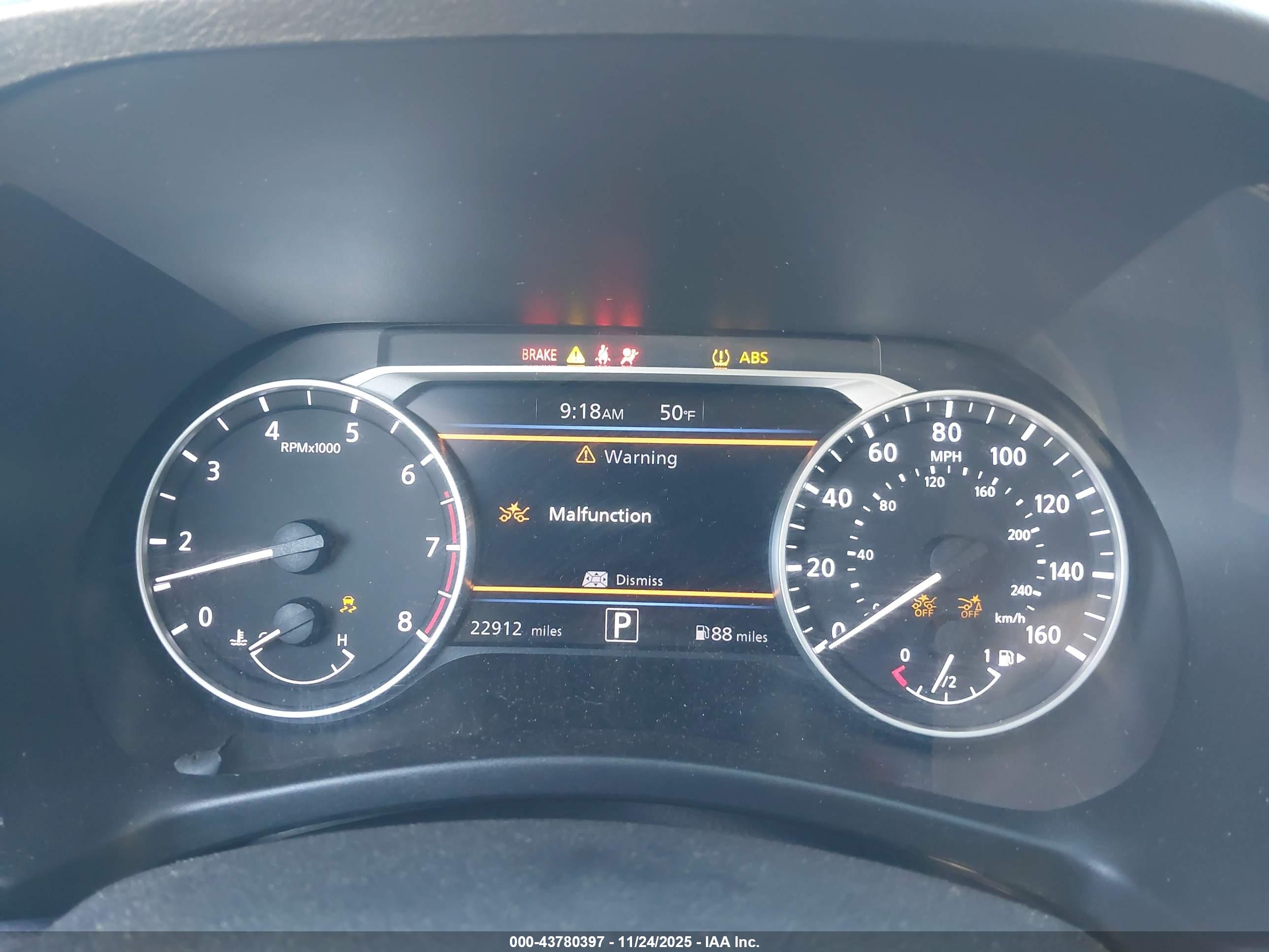 NISSAN SENTRA image 7