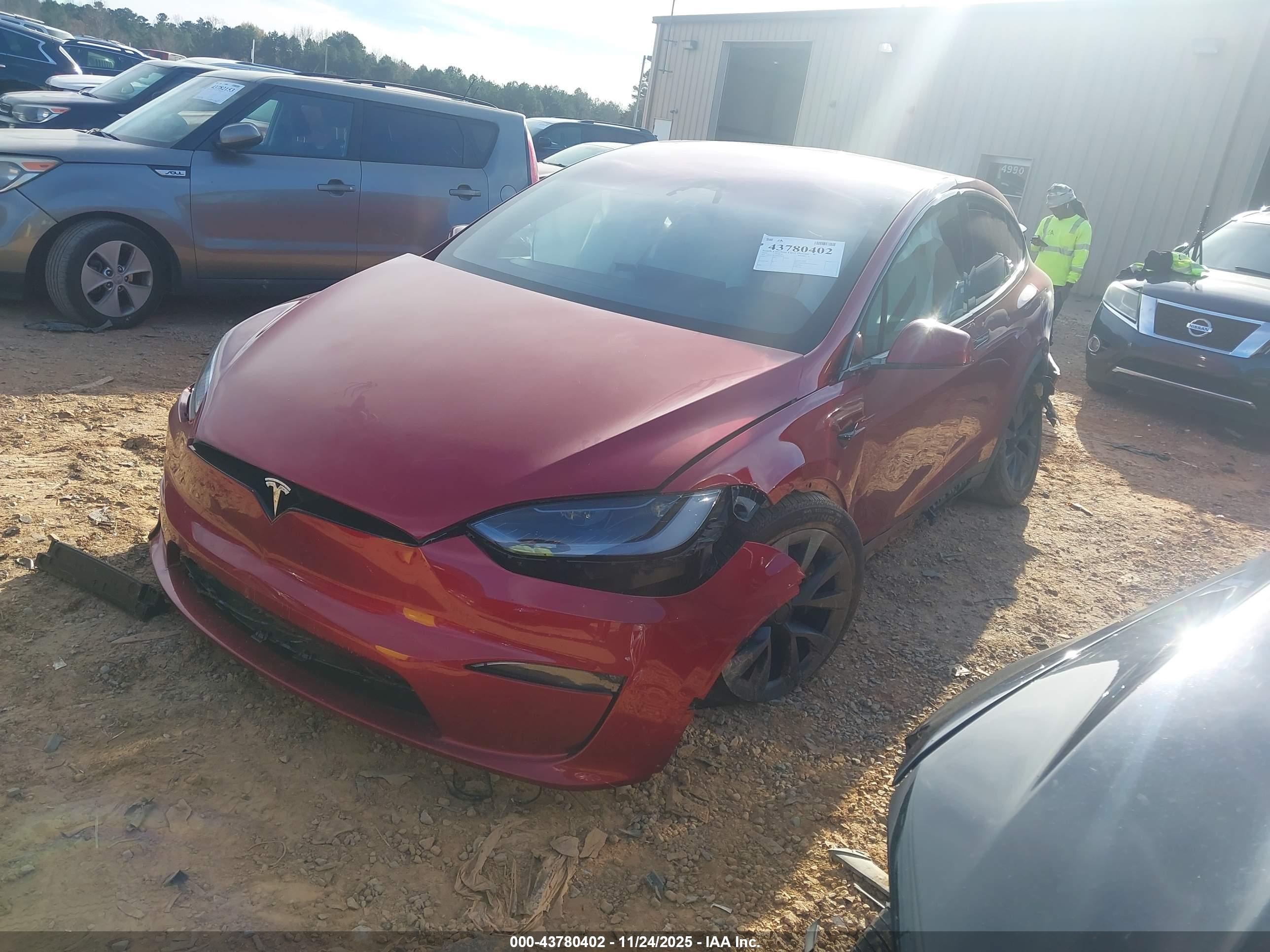 TESLA MODEL image 2