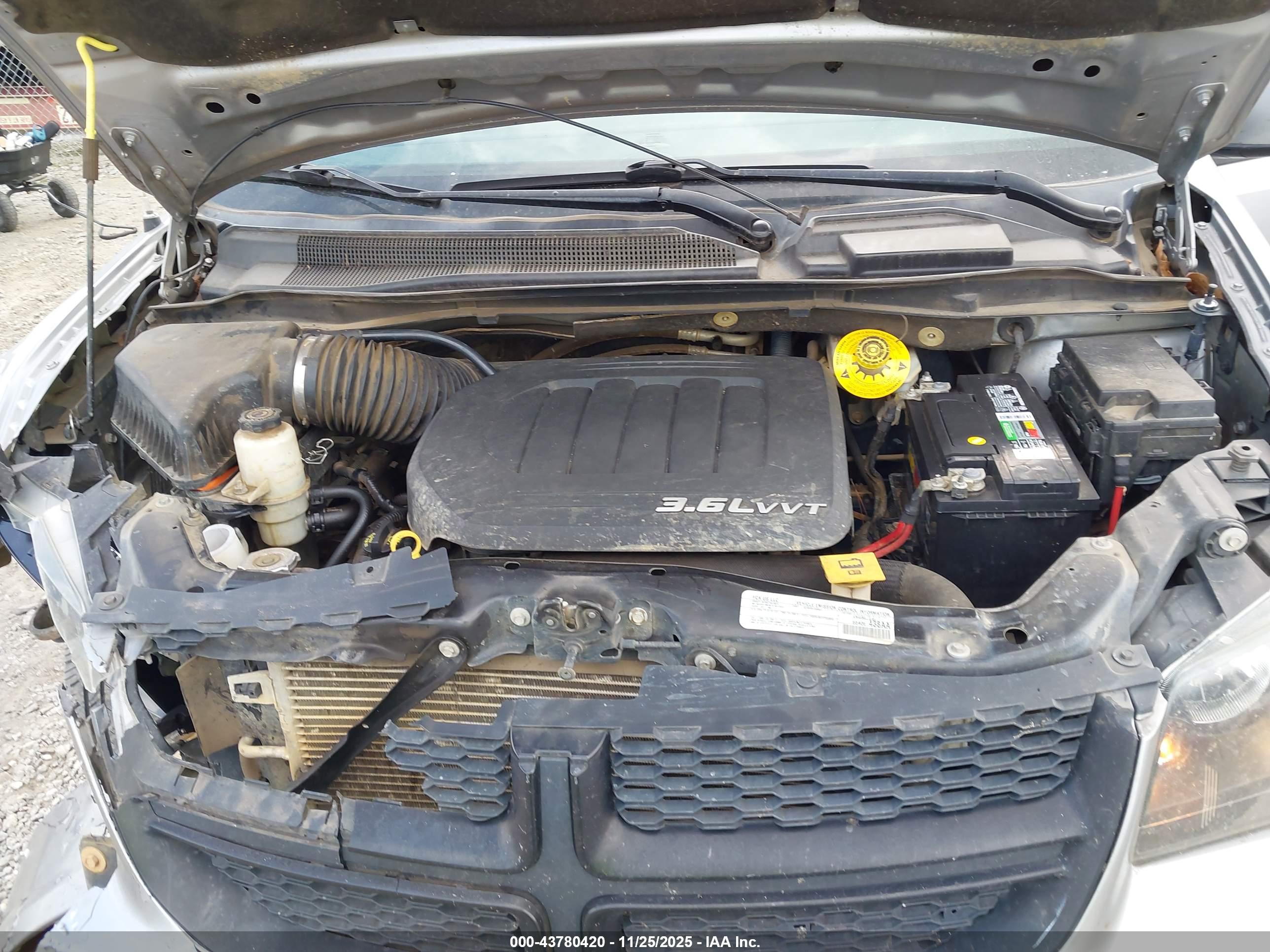 DODGE GRAND image 10