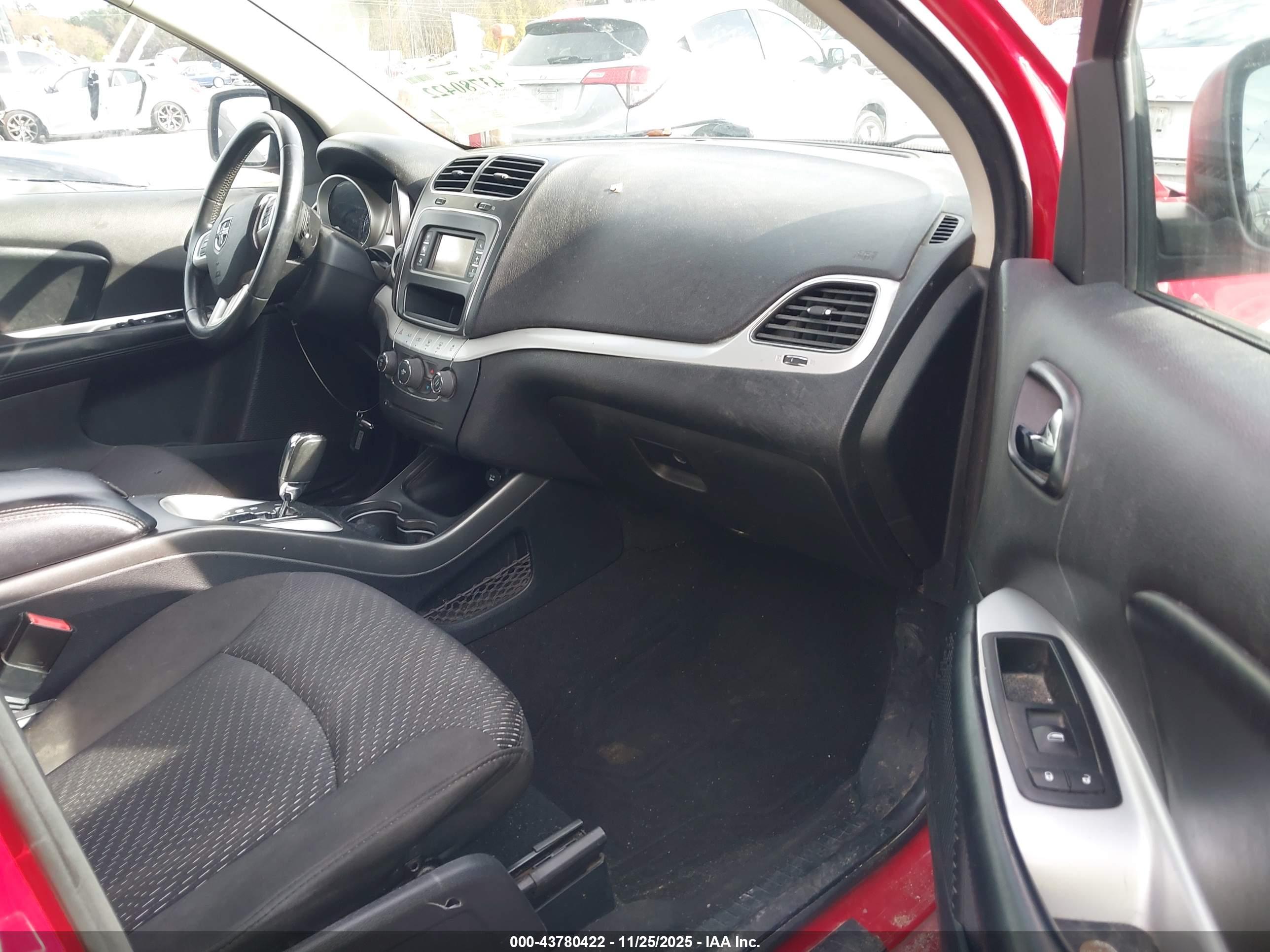 DODGE JOURNEY image 5